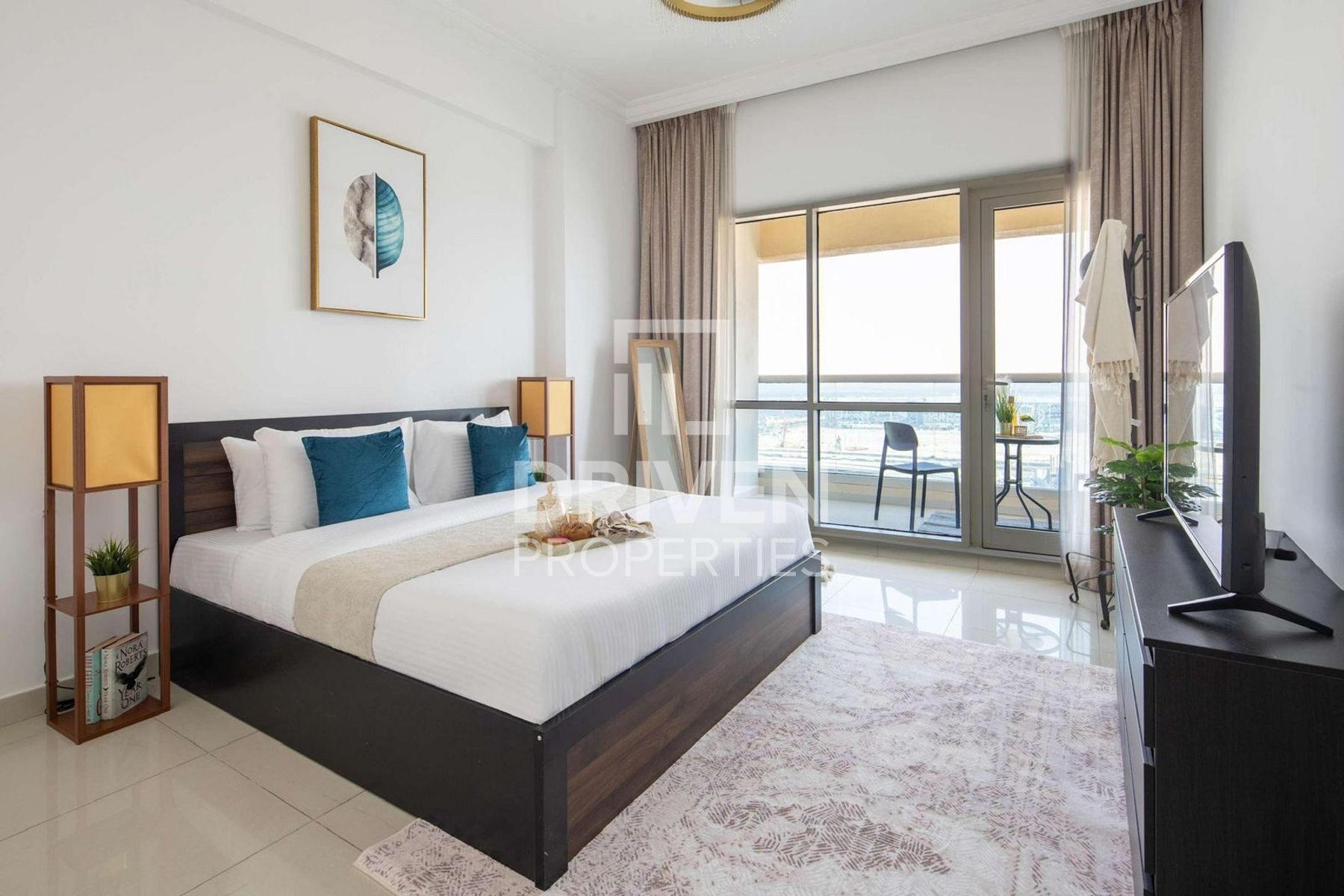 Fully Upgraded Apartment High ROI Water View