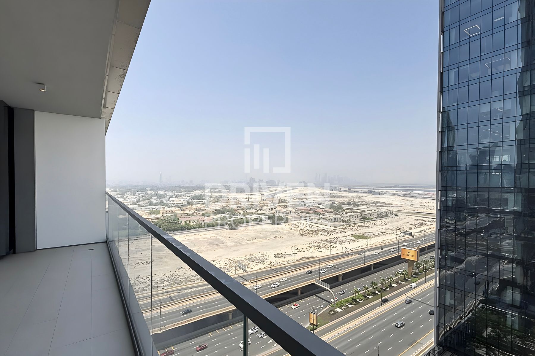 Serviced Apartment Community View Huge Layout