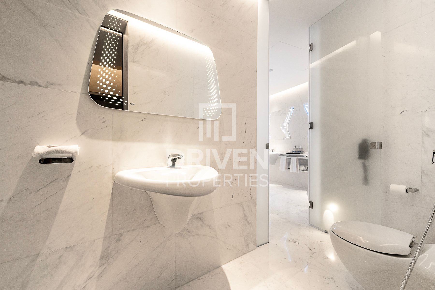 Premier Building with Top Tier Amenities Vacant