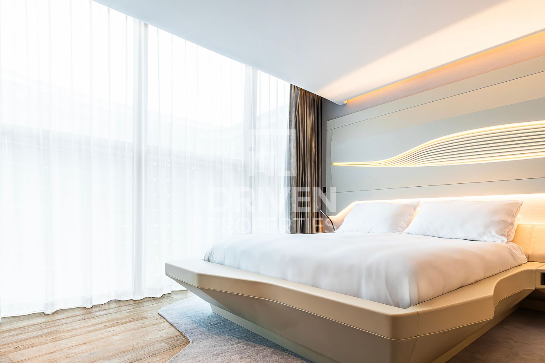 Premier Building with Top Tier Amenities Vacant