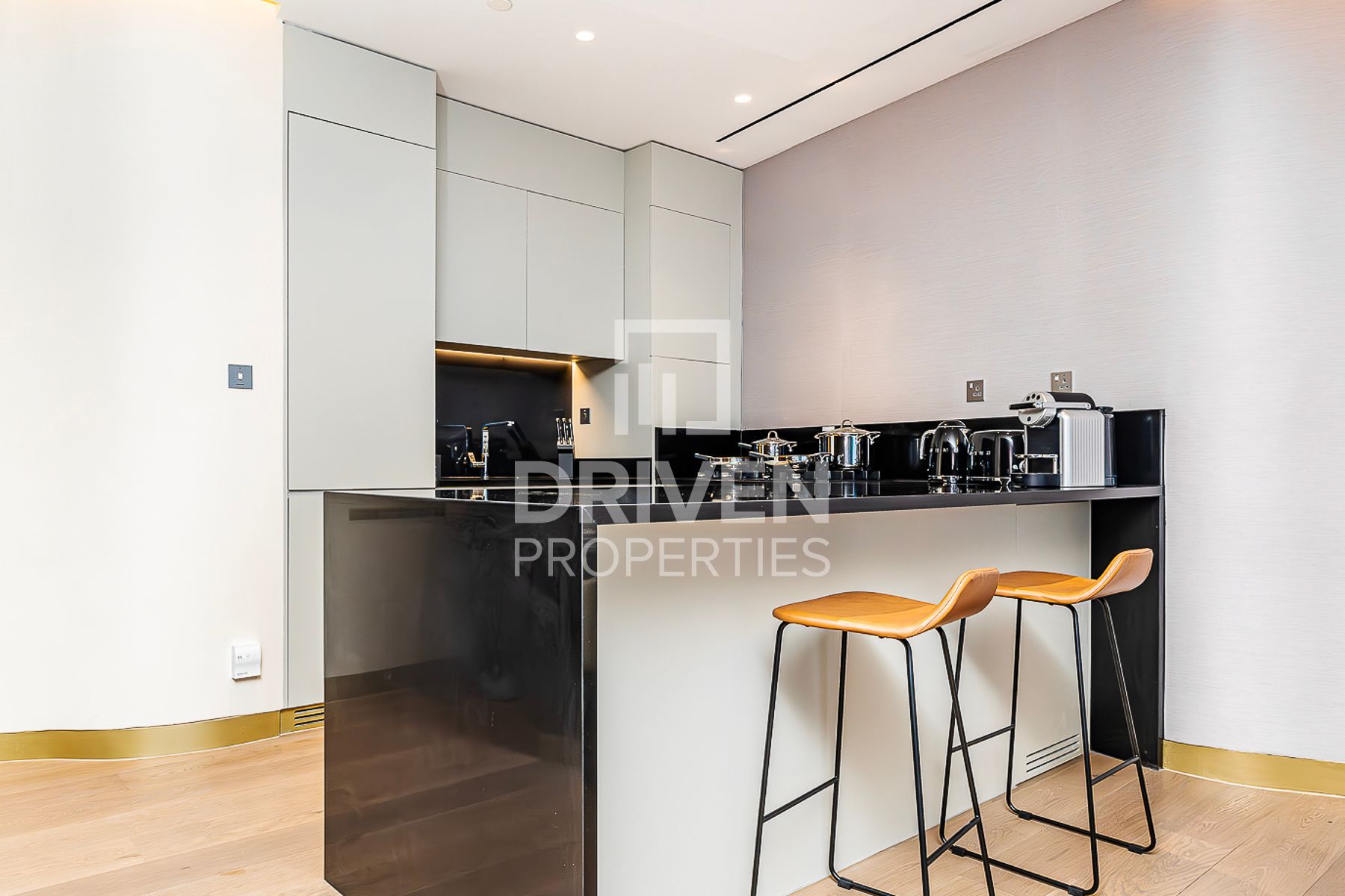 Premier Building with Top Tier Amenities Vacant