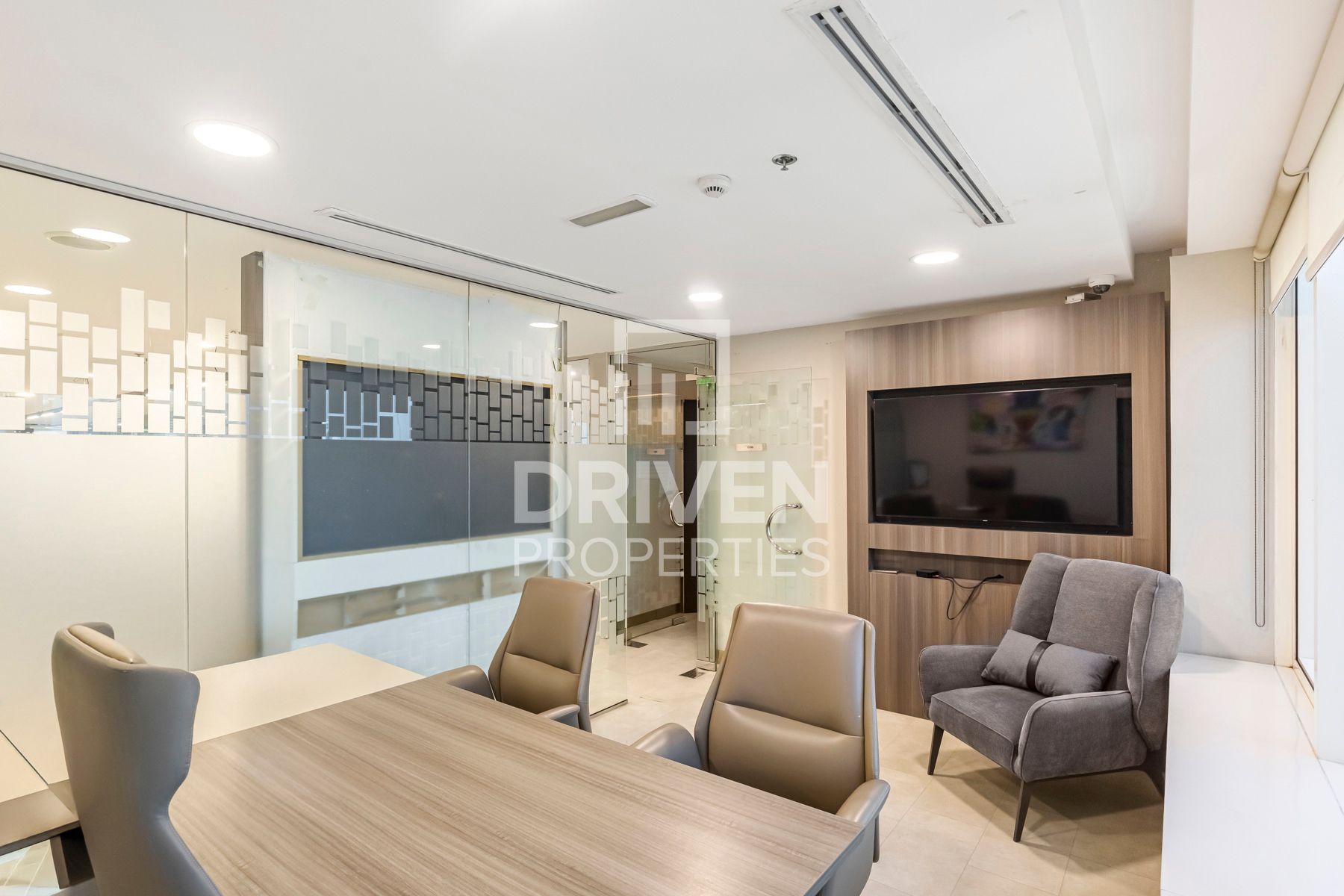 Combined Fully Furnished Office with Canal View