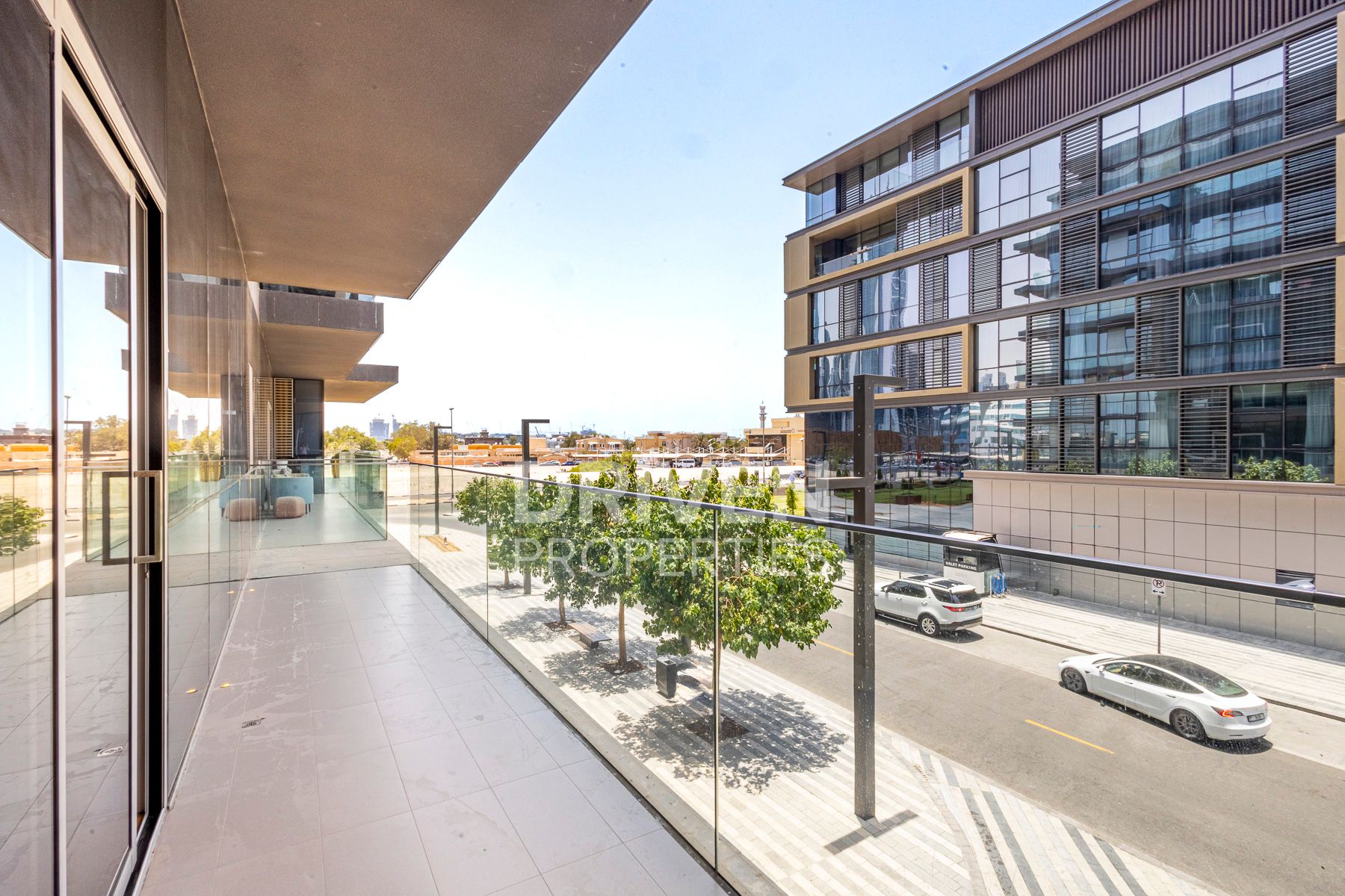 Ready to Move in Great Layout and Community