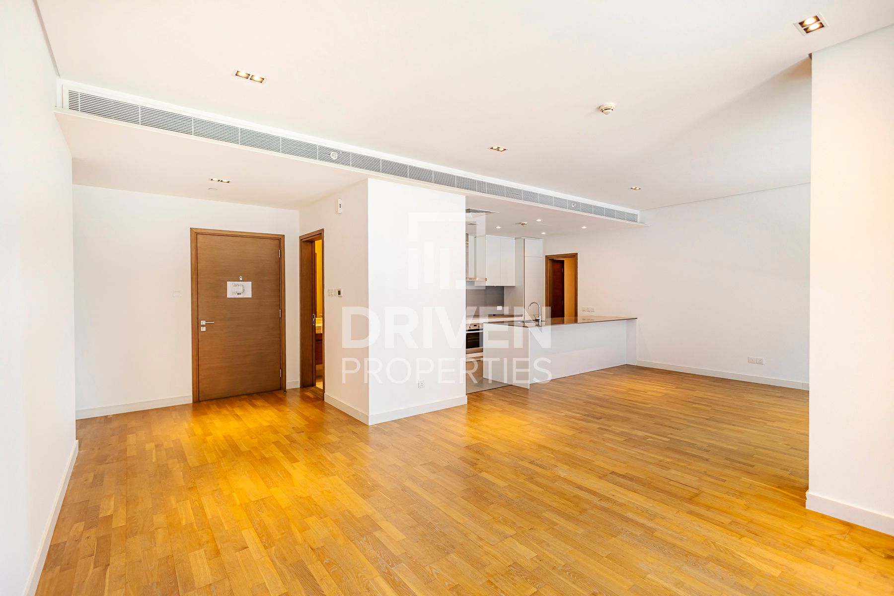 Ready to Move in Great Layout and Community