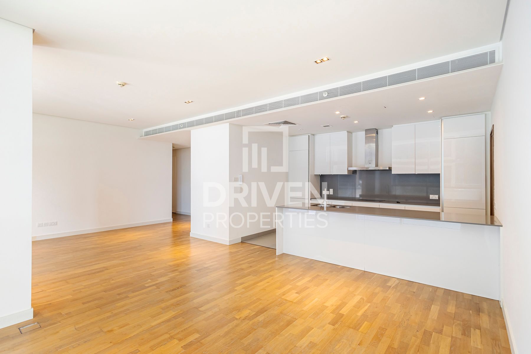 Ready to Move in Great Layout and Community