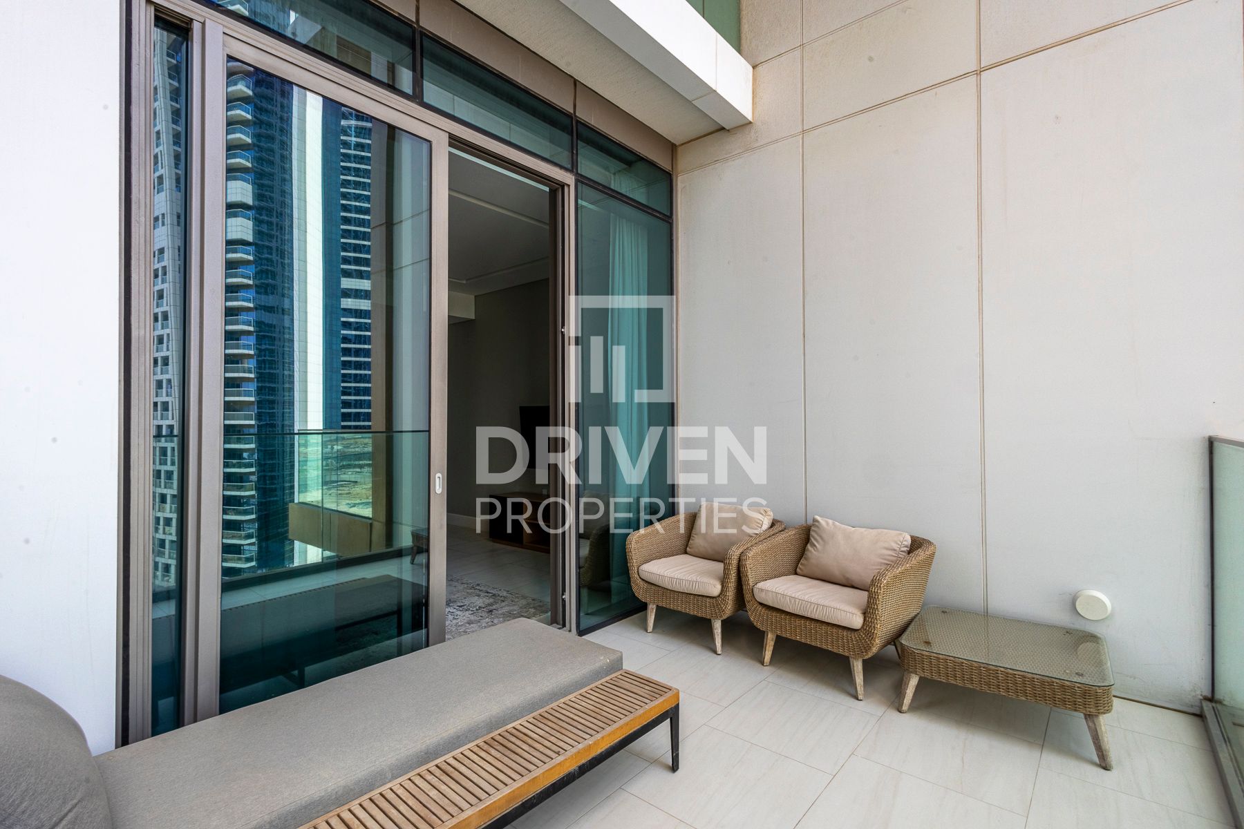 Fully Furnished Prime Location Vacant