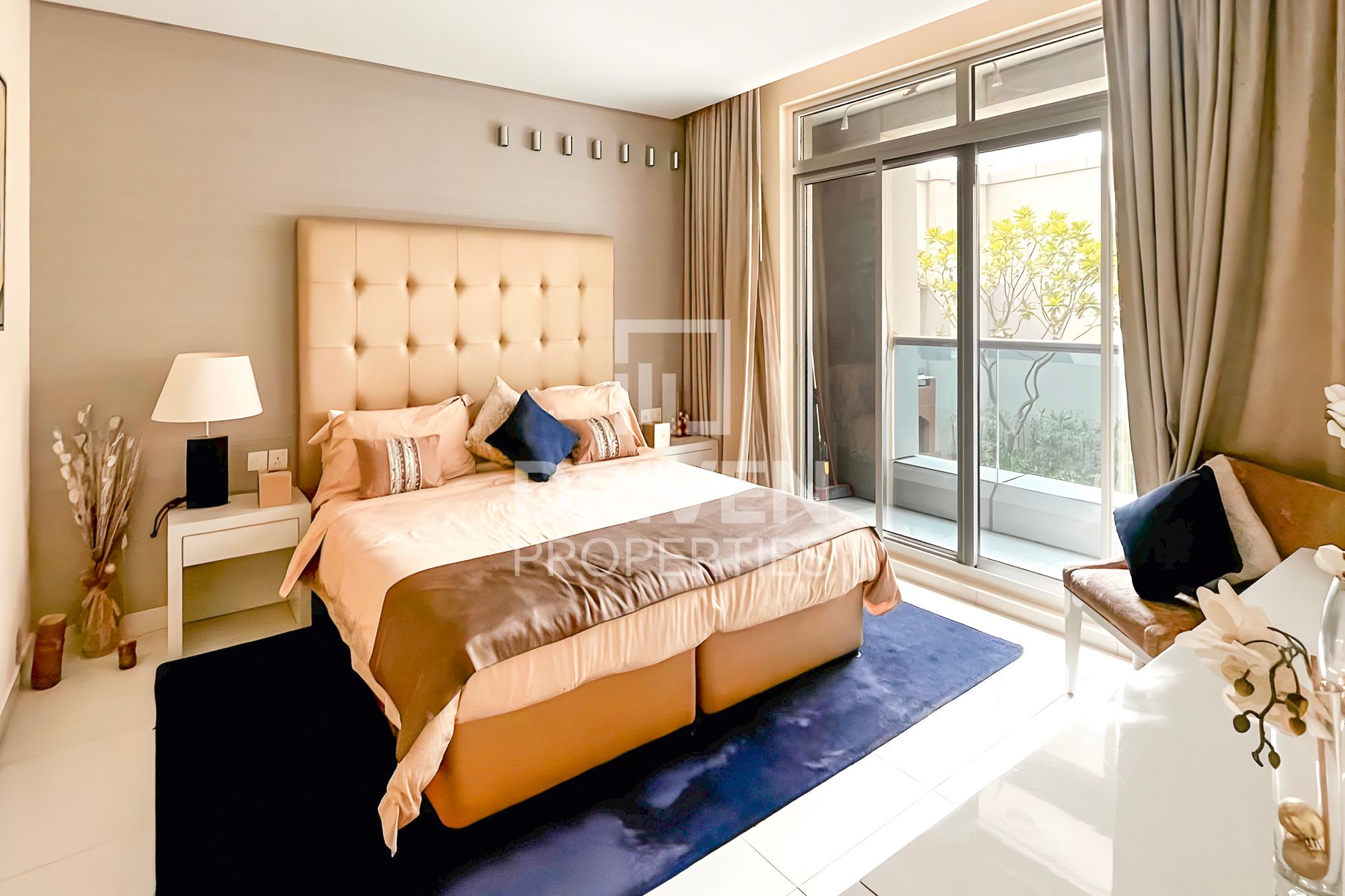 Stunning Apartment Fully Furnished Prime Location