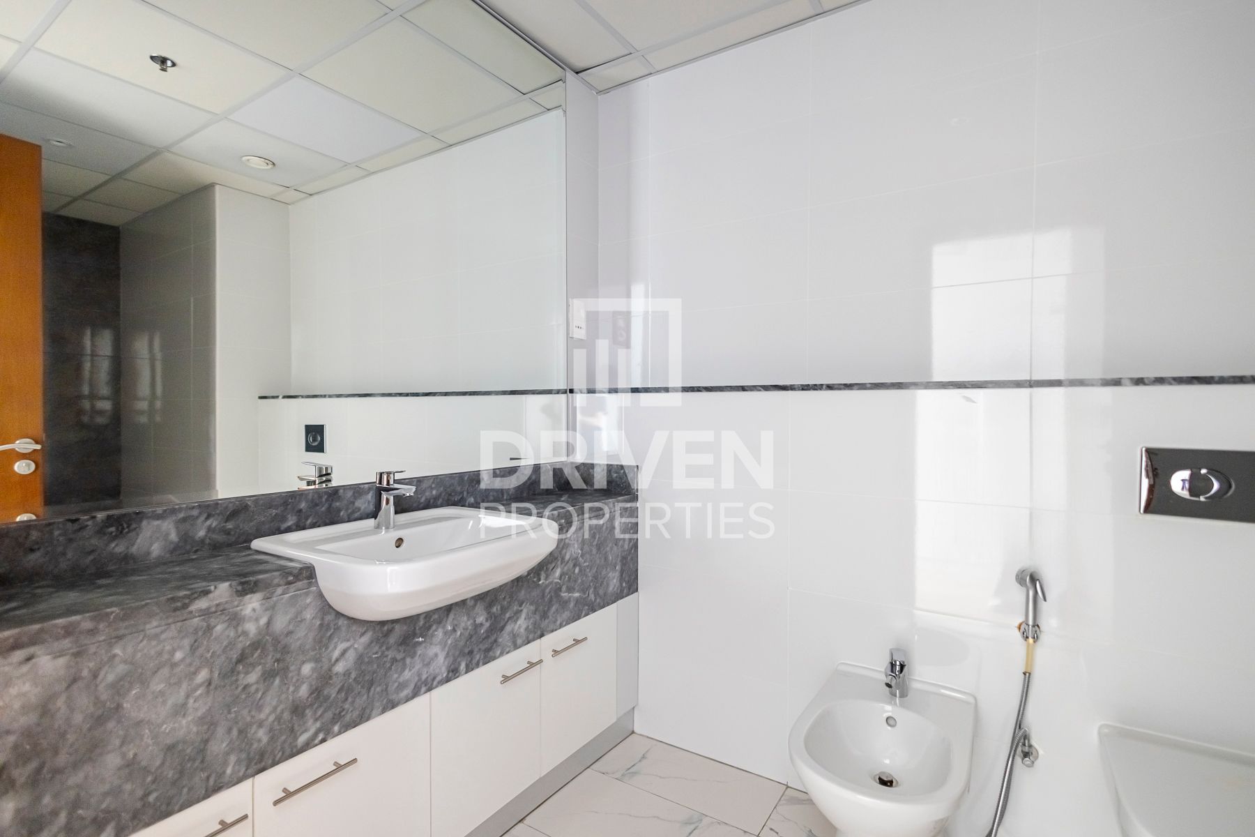 Pool View Family Friendly Ready to Move In