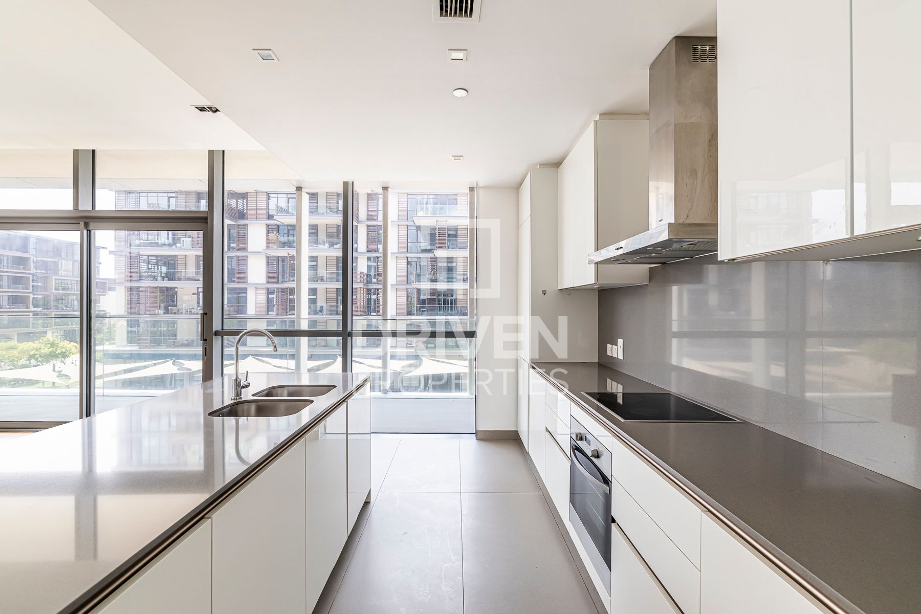 Stunning Corner Unit in Prestigious Location