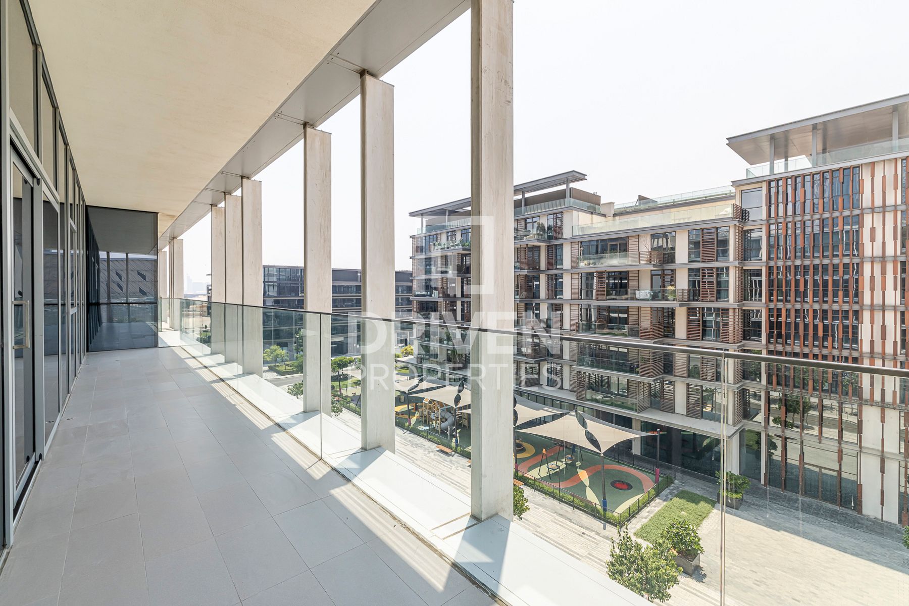 Corner and Spacious Unit Desirable Location