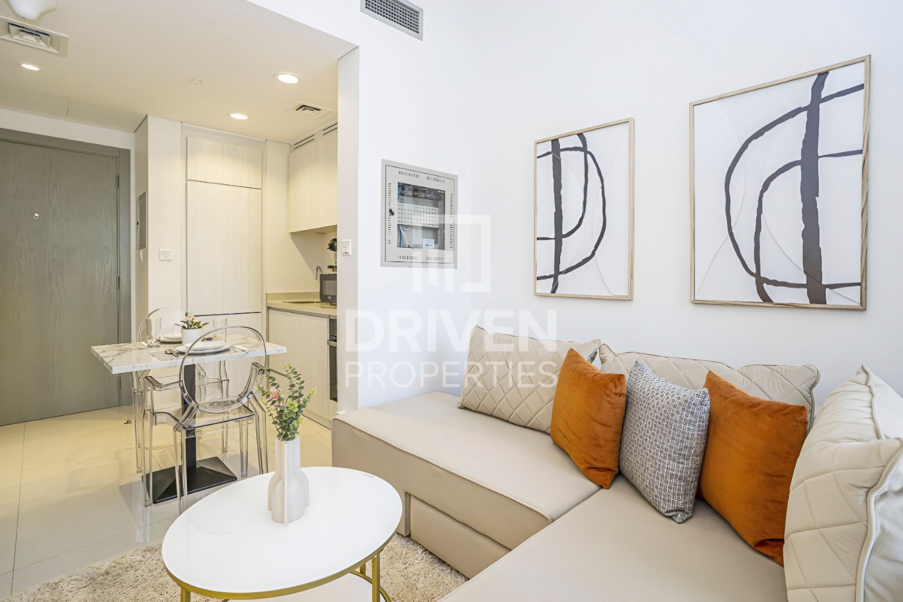 Fully Furnished Elegant Interior Canal View