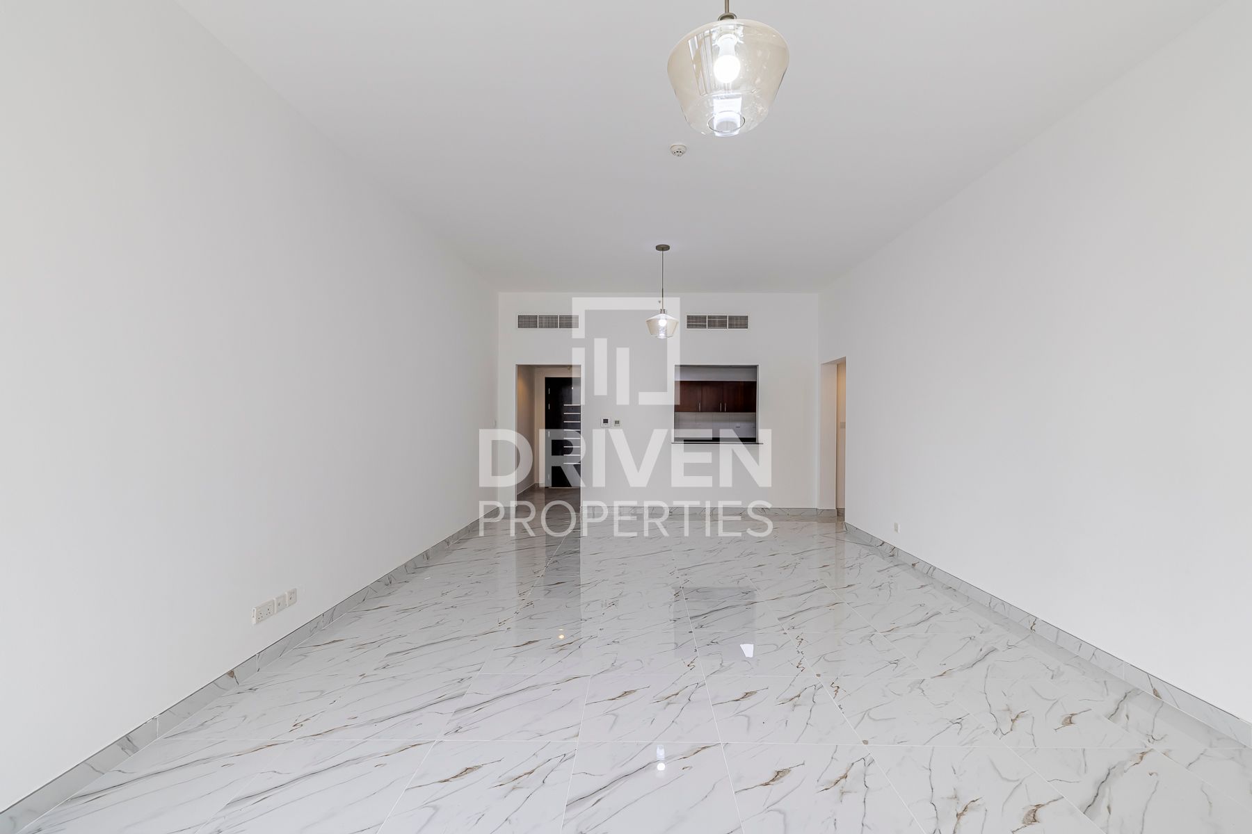 Close to Metro Maids Room Marina View