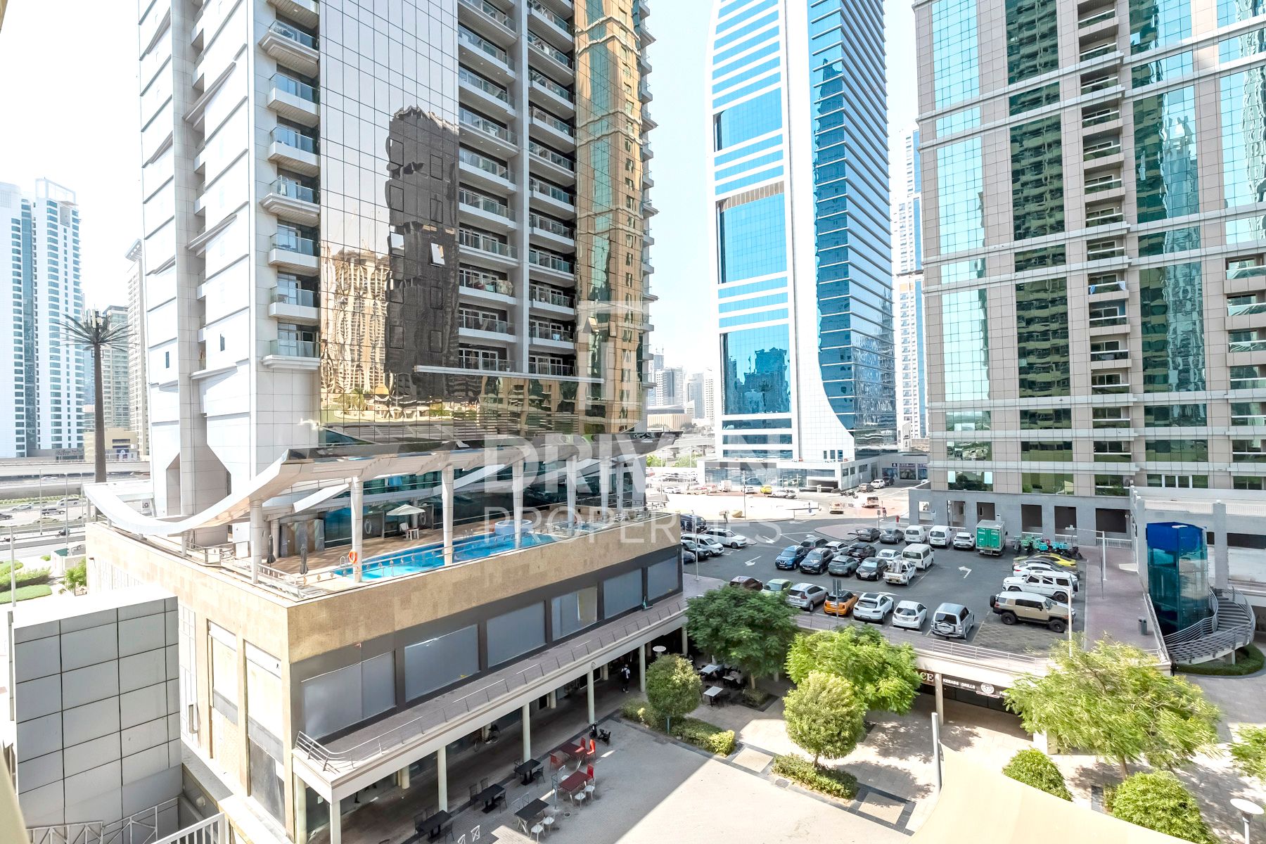 Fully Furnished Unit with Breathtaking Lake View