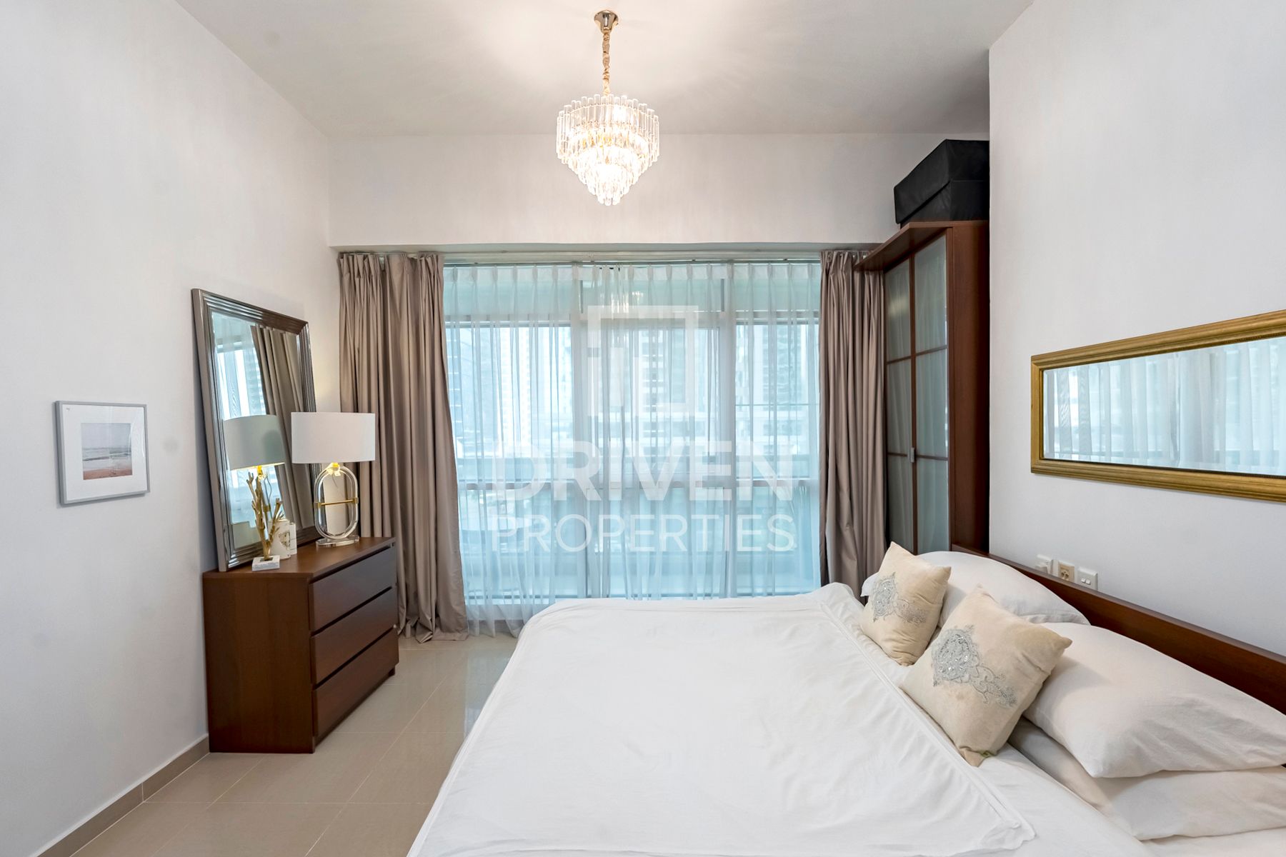 Fully Furnished Unit with Breathtaking Lake View