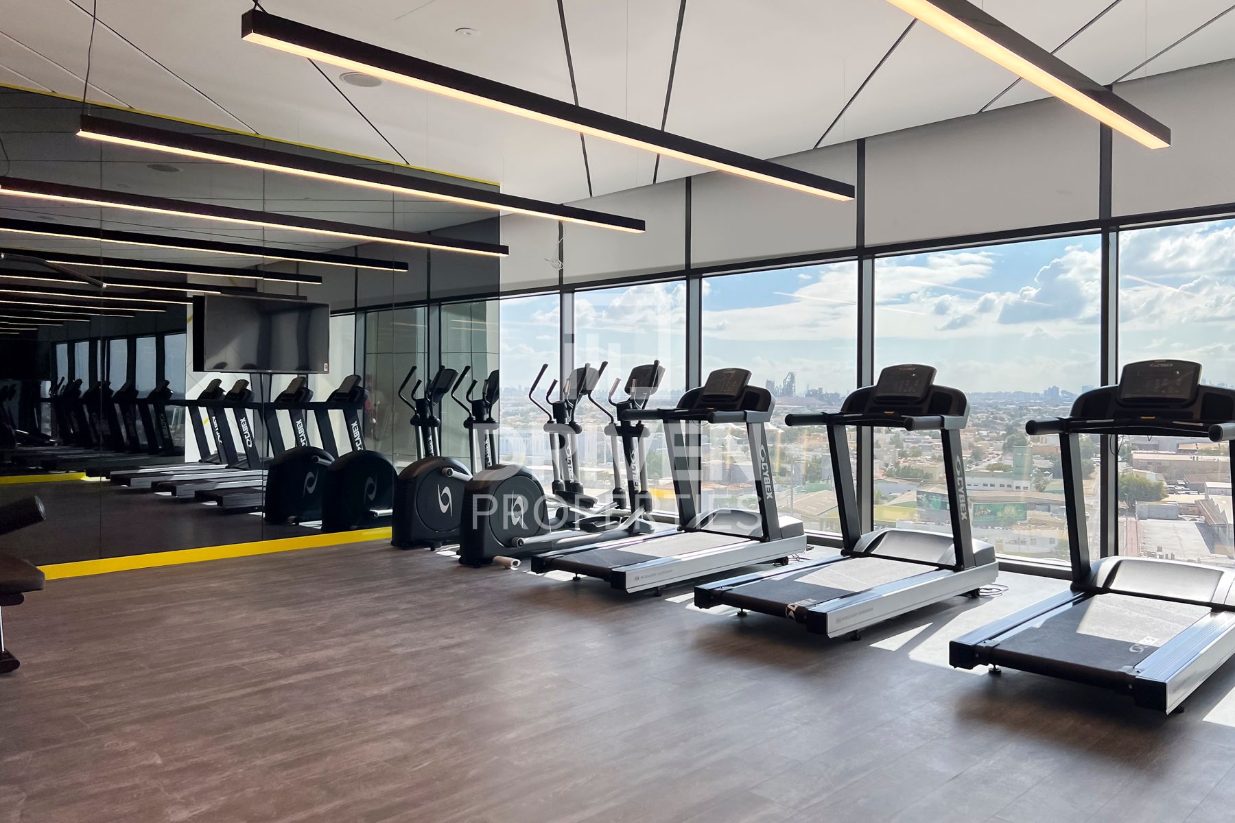 Swimming Pool View Mid Floor Furnished