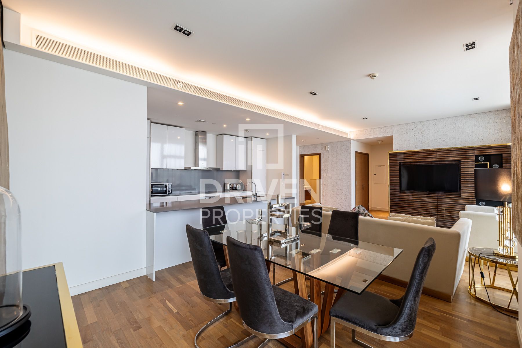 Spacious Fully Furnished Ready to Move In