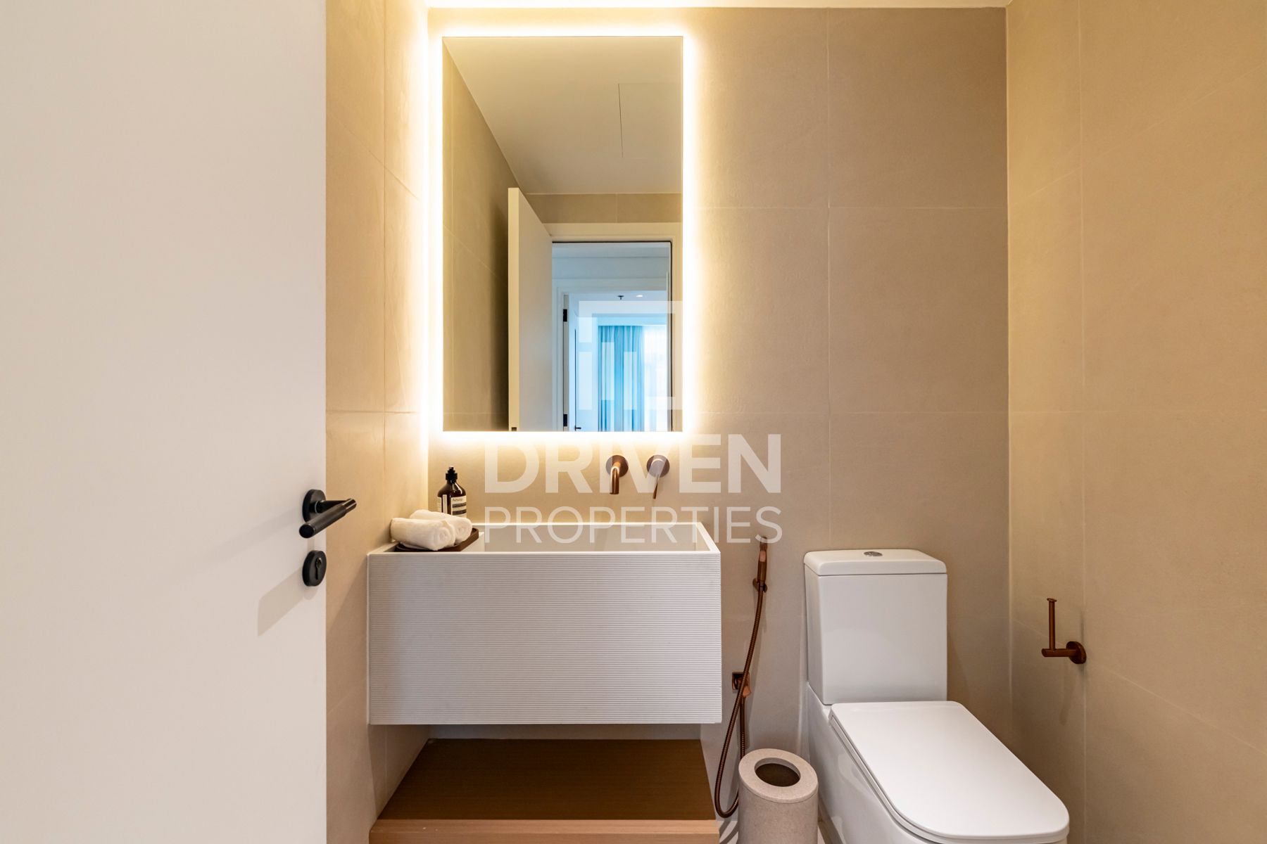 Contemporary Upgraded Interiors Huge Terrace