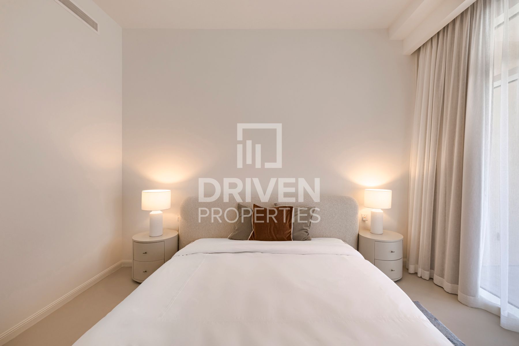 Contemporary Upgraded Interiors Huge Terrace