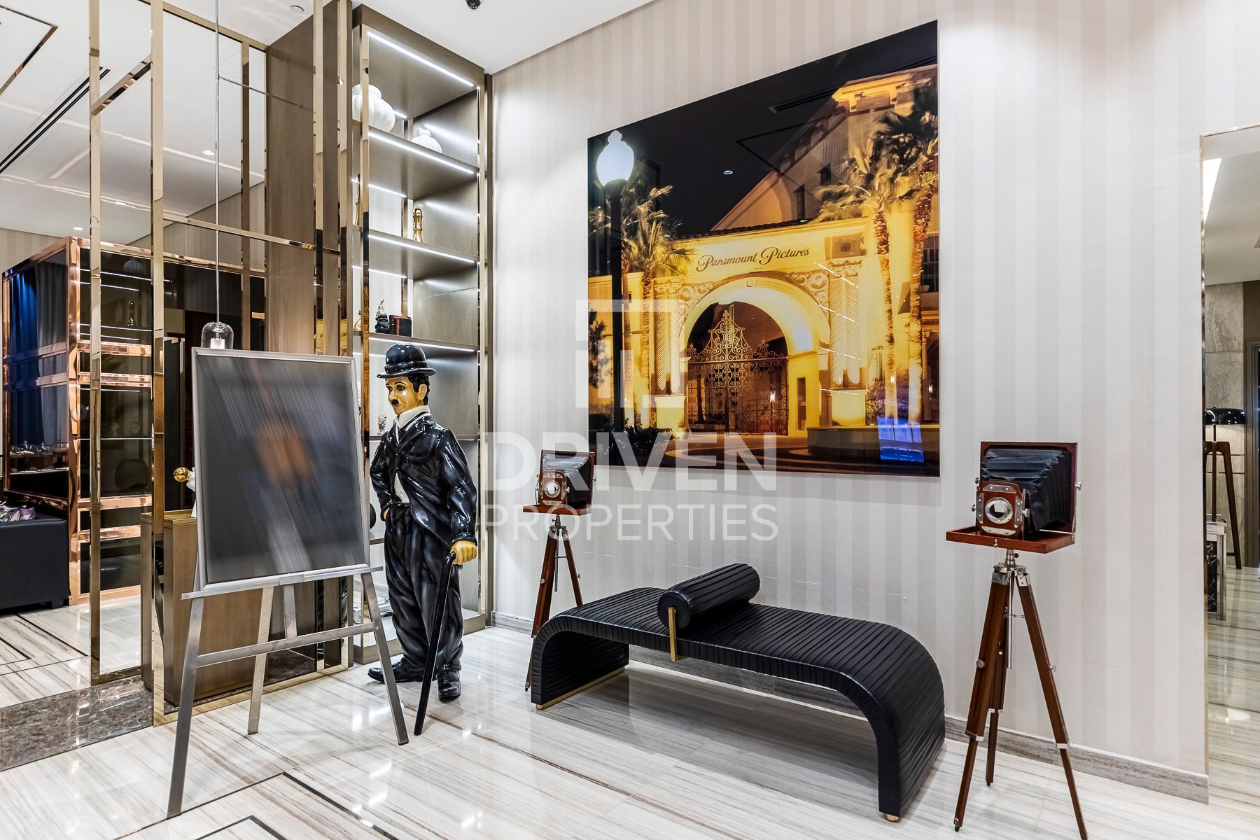 Fully Furnished Modern Layout Vacant