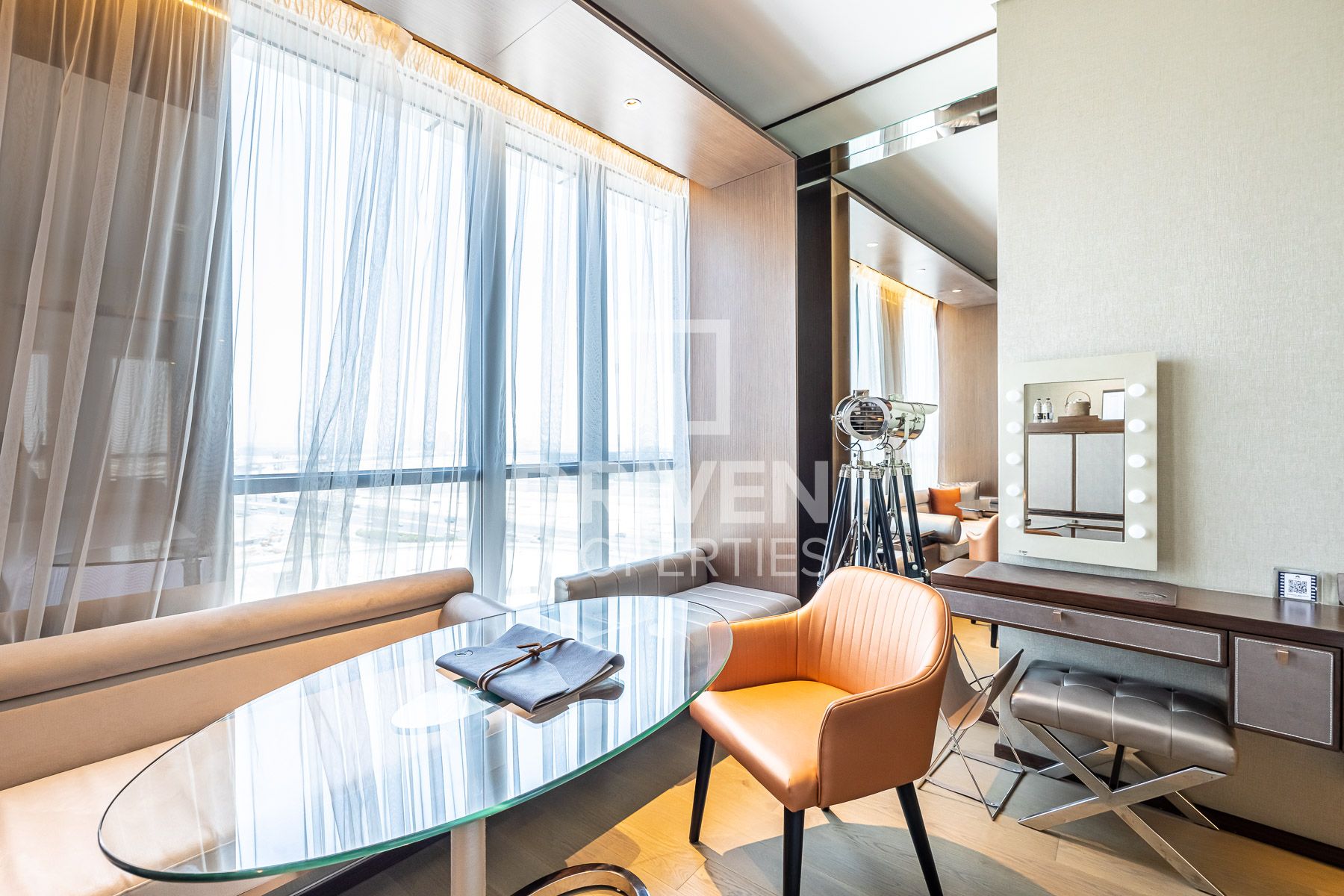 Fully Furnished Modern Layout Vacant