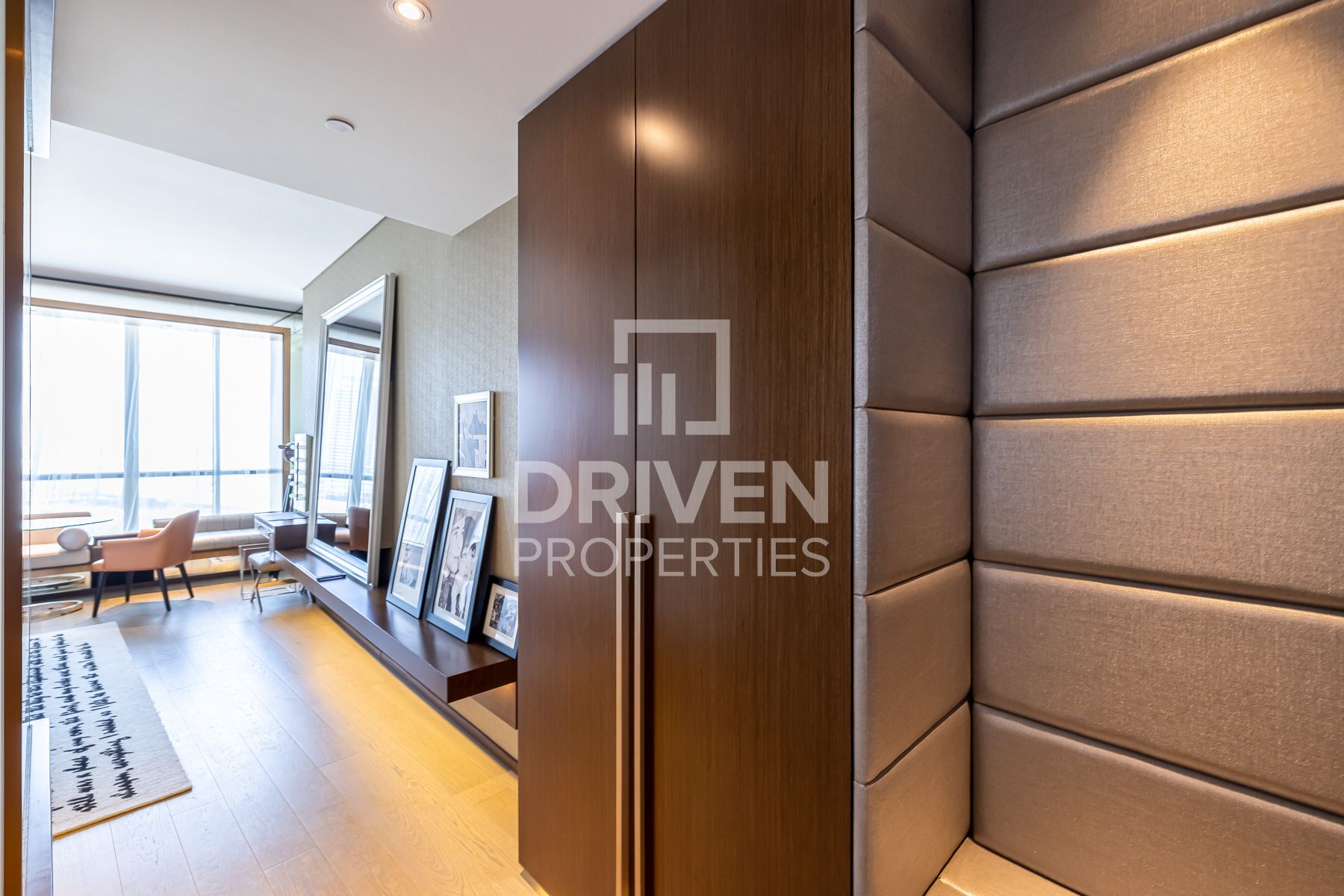 Fully Furnished Modern Layout Vacant