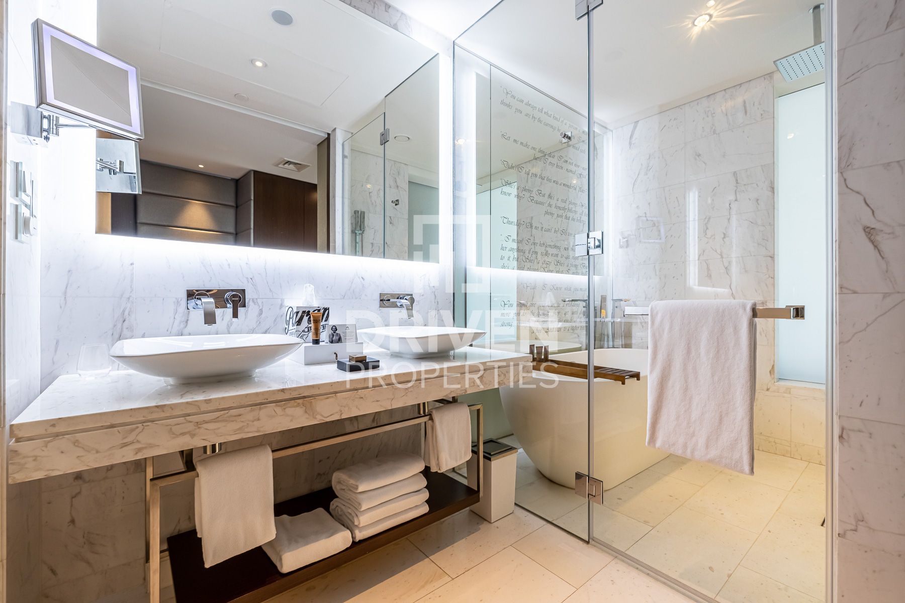 Fully Furnished Modern Layout Vacant