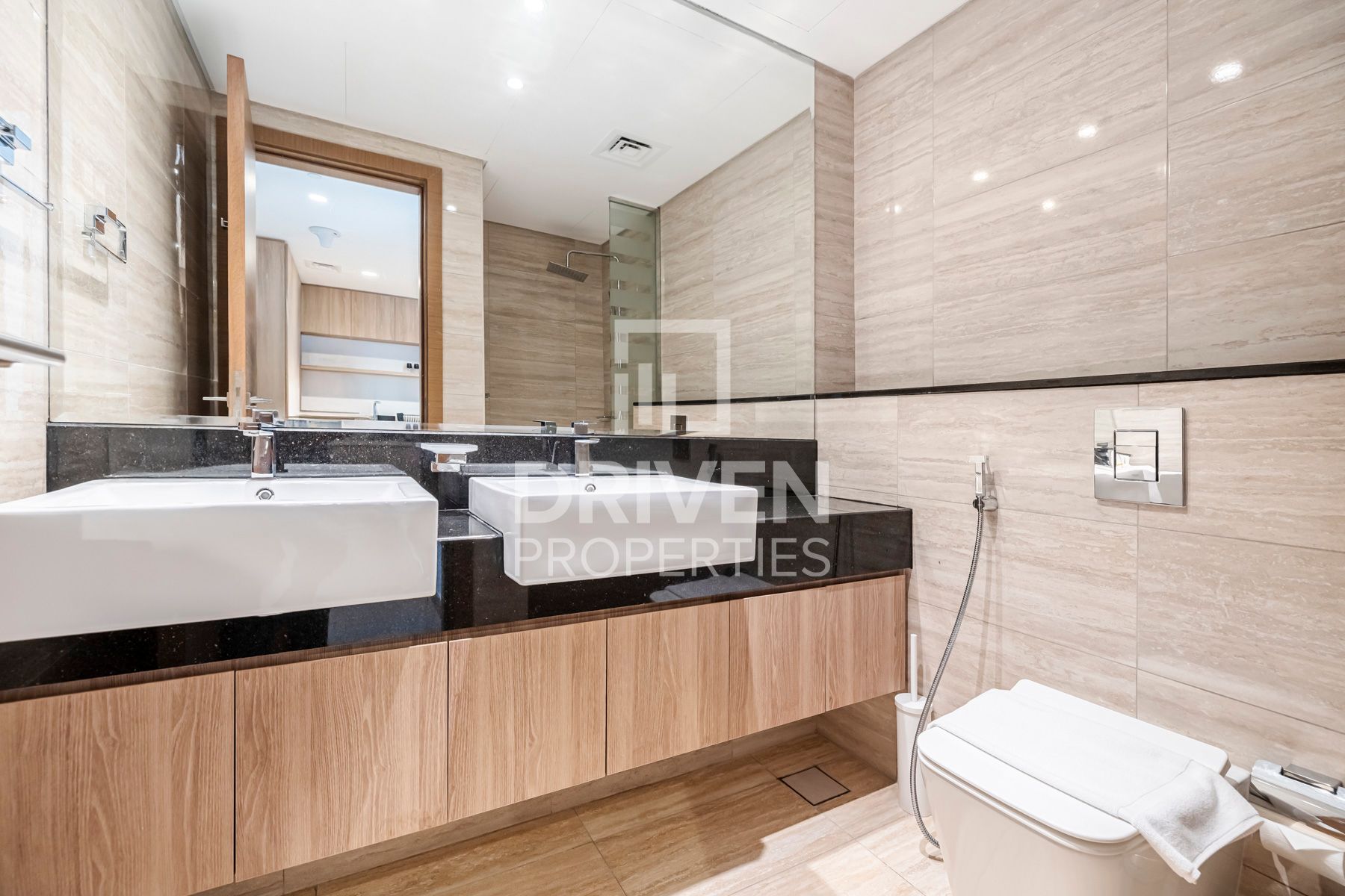 Furnished Missoni-Designed PHPP Sea View