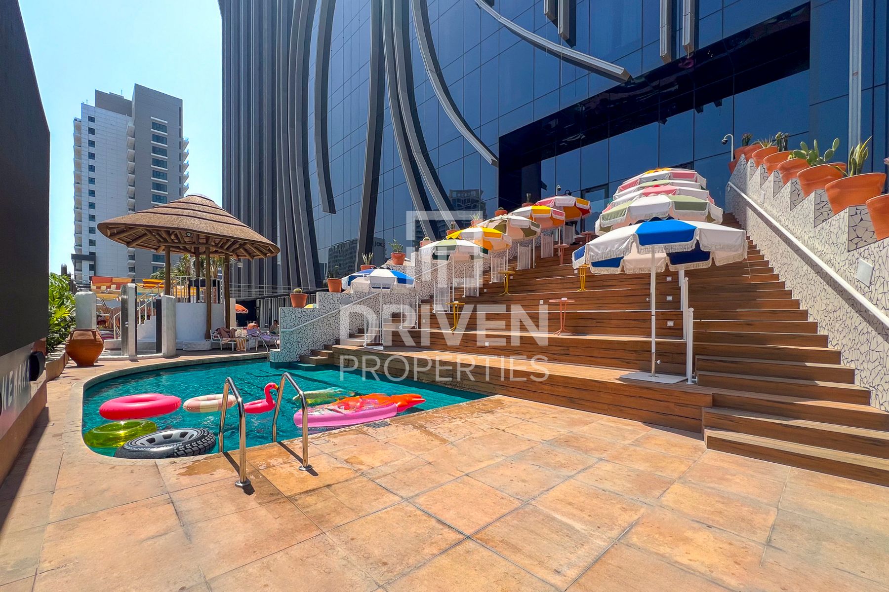 12 Cheques Fully Furnished Great Amenities