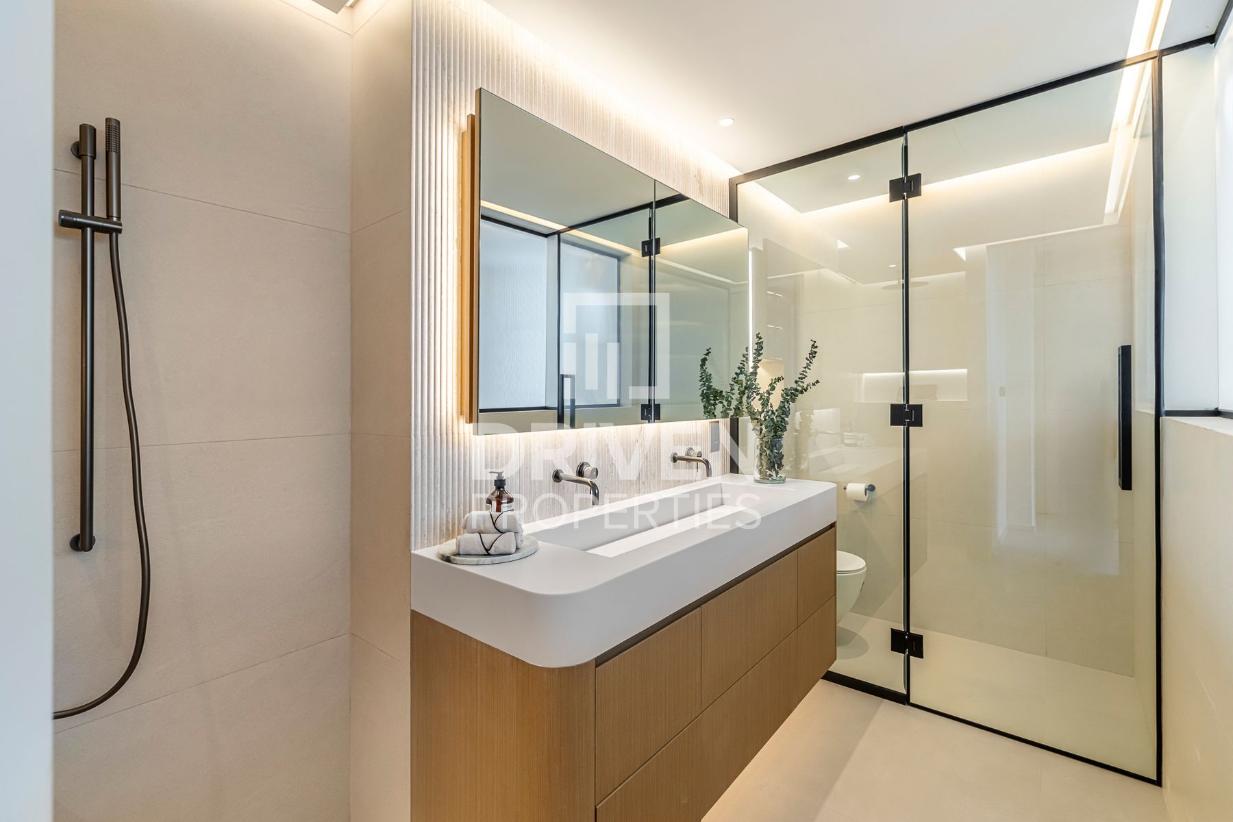 Fully Furnished and Spacious Modern Finishing