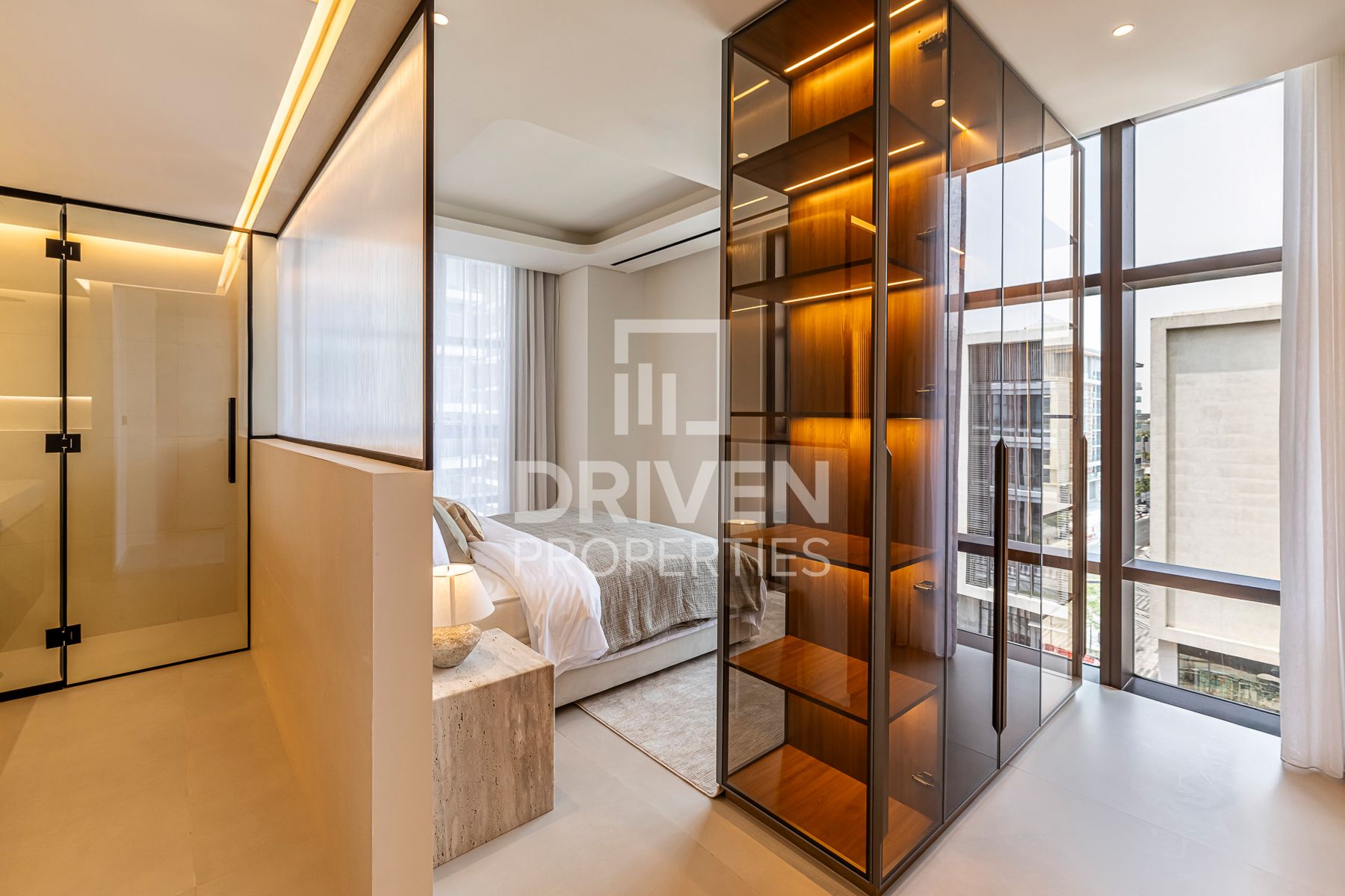 Fully Furnished and Spacious Modern Finishing