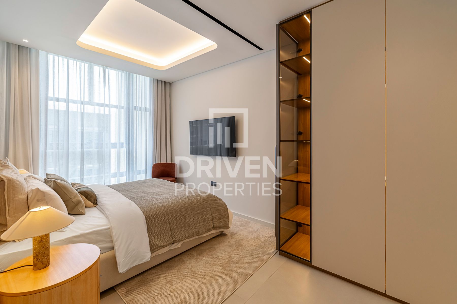 Fully Furnished and Spacious Modern Finishing