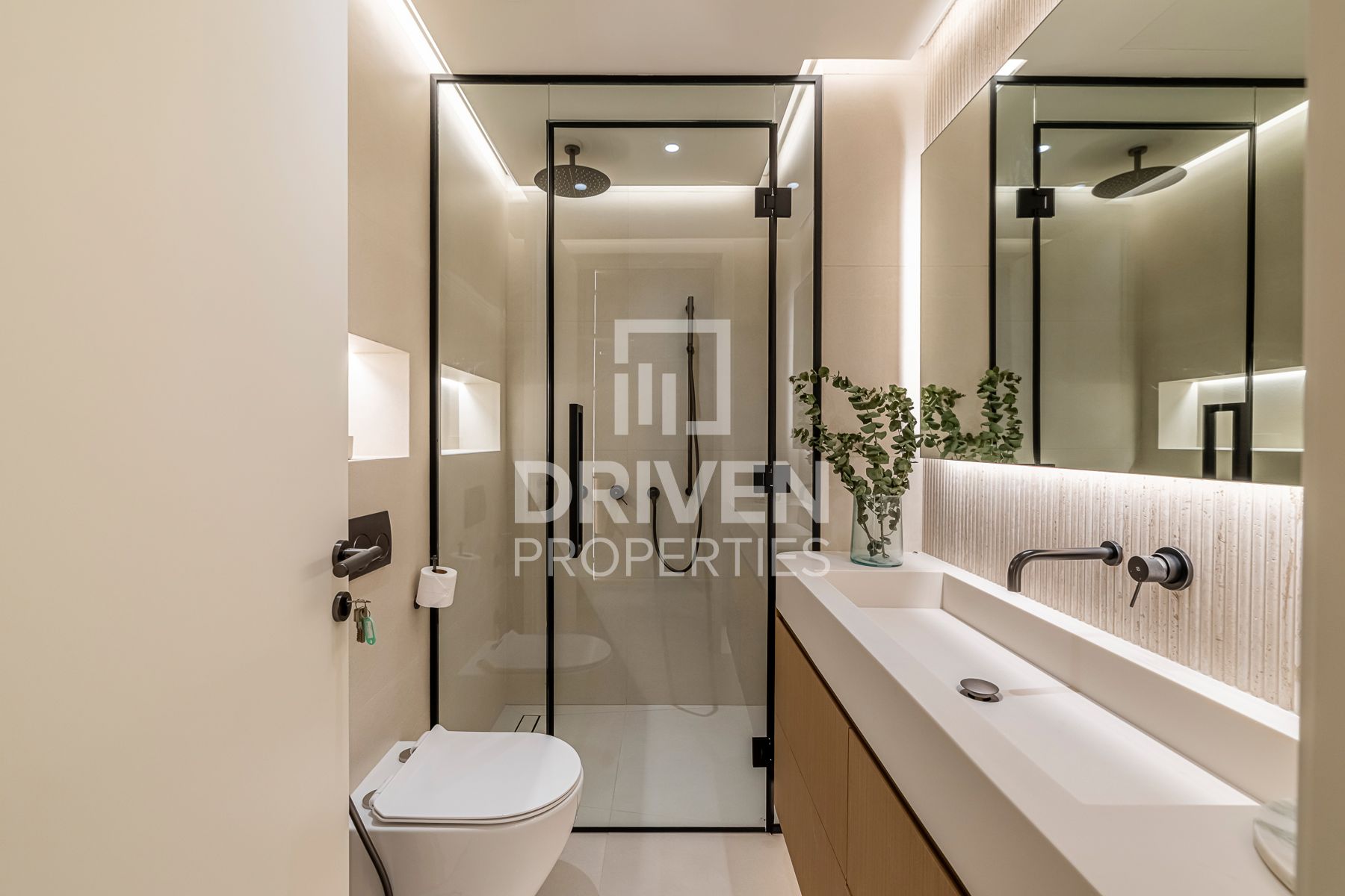 Fully Furnished and Spacious Modern Finishing