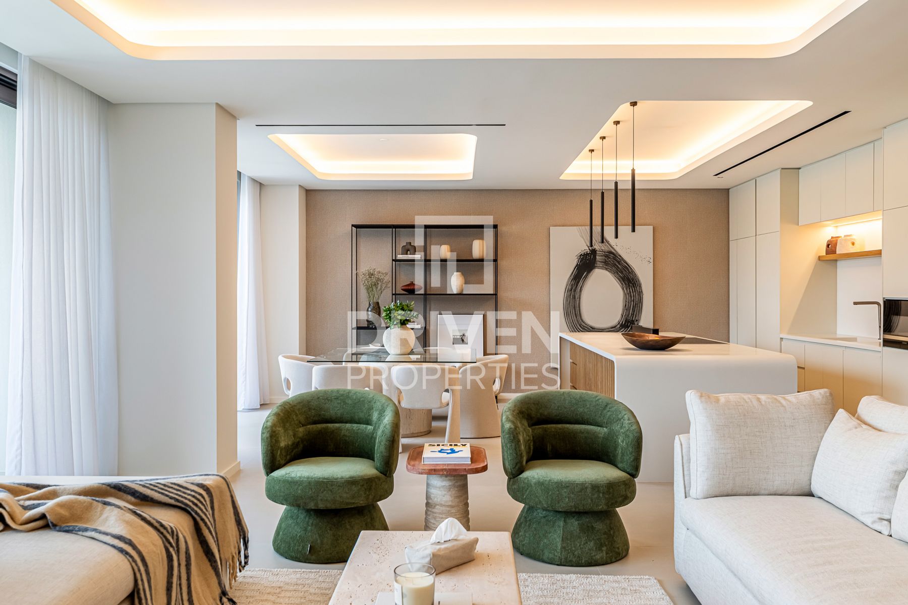 Vacant and Upgraded Apartment Prime Location