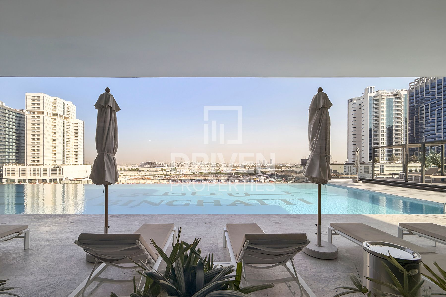 Canal View Furnished Smart Home Vacant