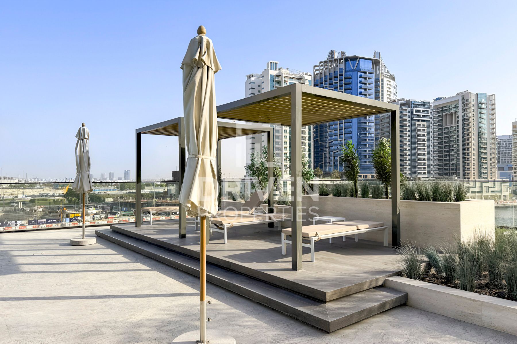 Canal View Furnished Smart Home Vacant