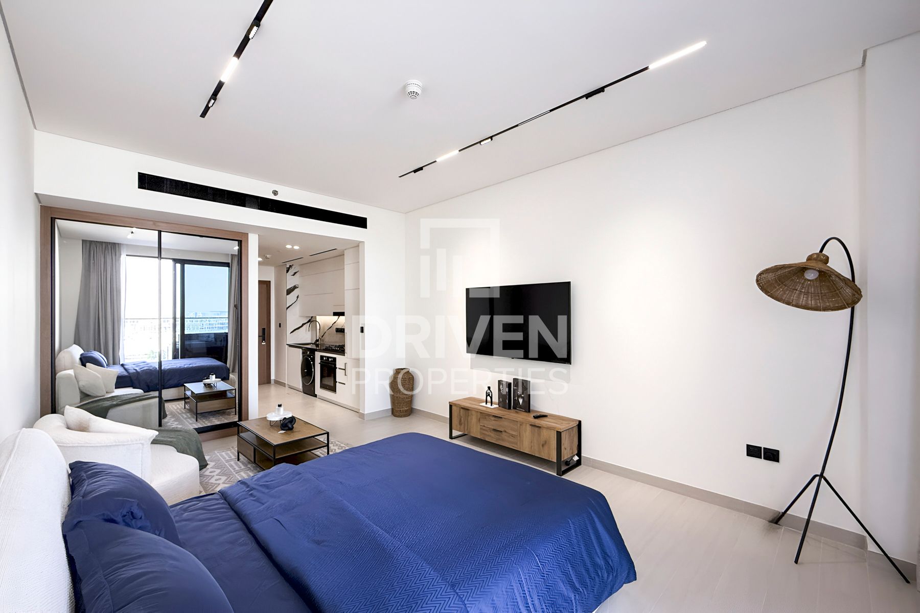 Canal View Furnished Smart Home Vacant