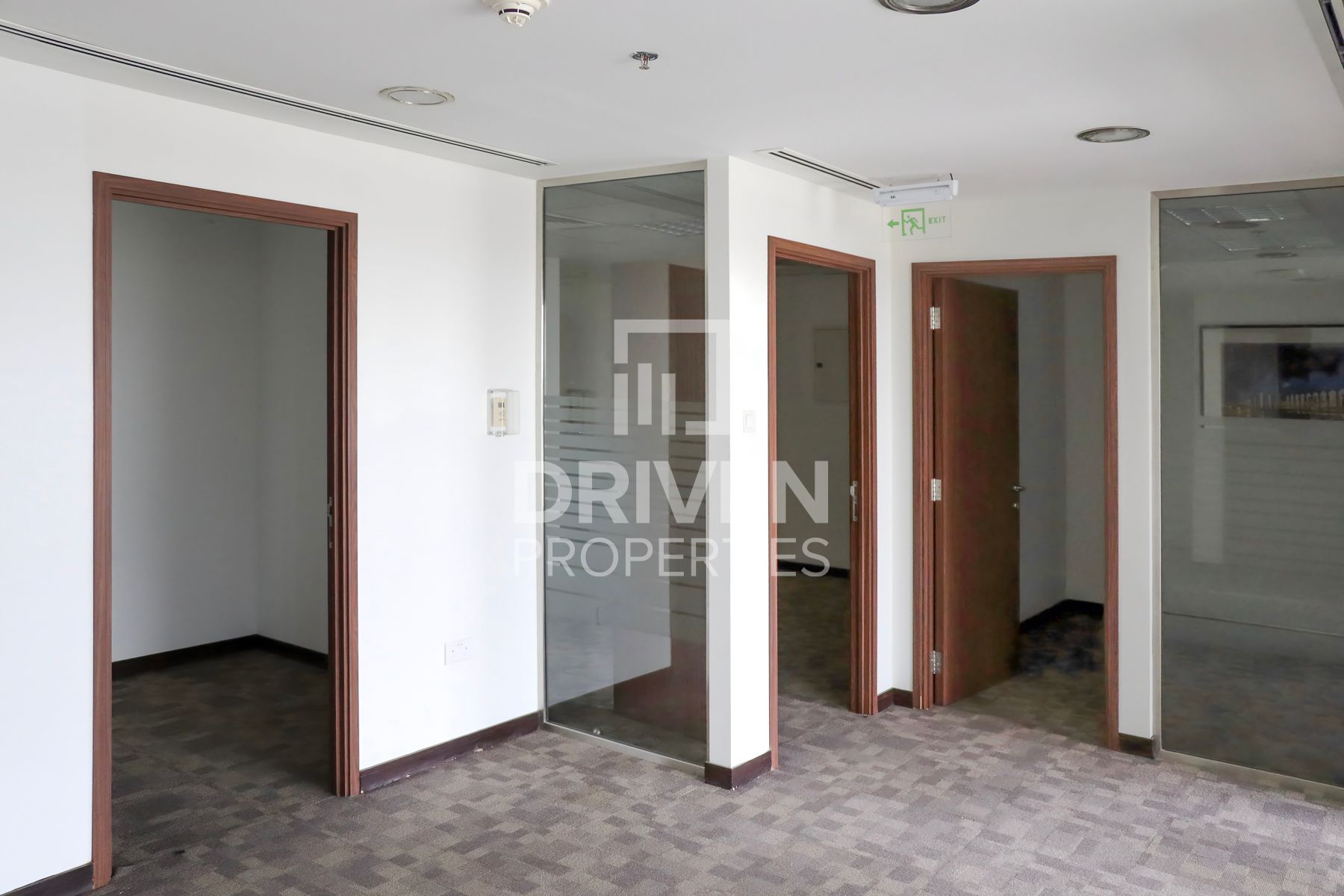 Great Location Spacious Layout Panoramic View