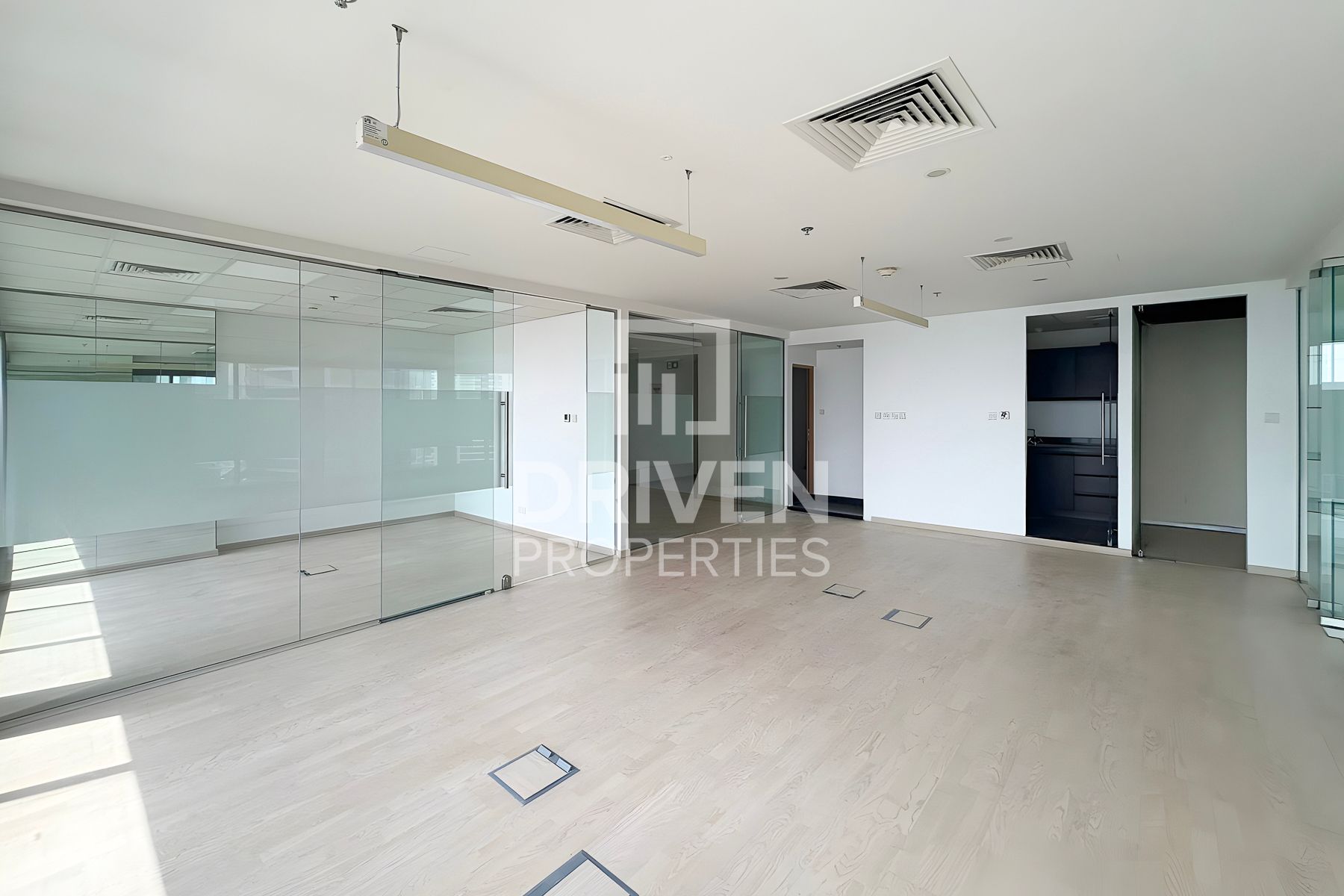 Office for Rent - Prime Location Spacious Office Layout Fitted