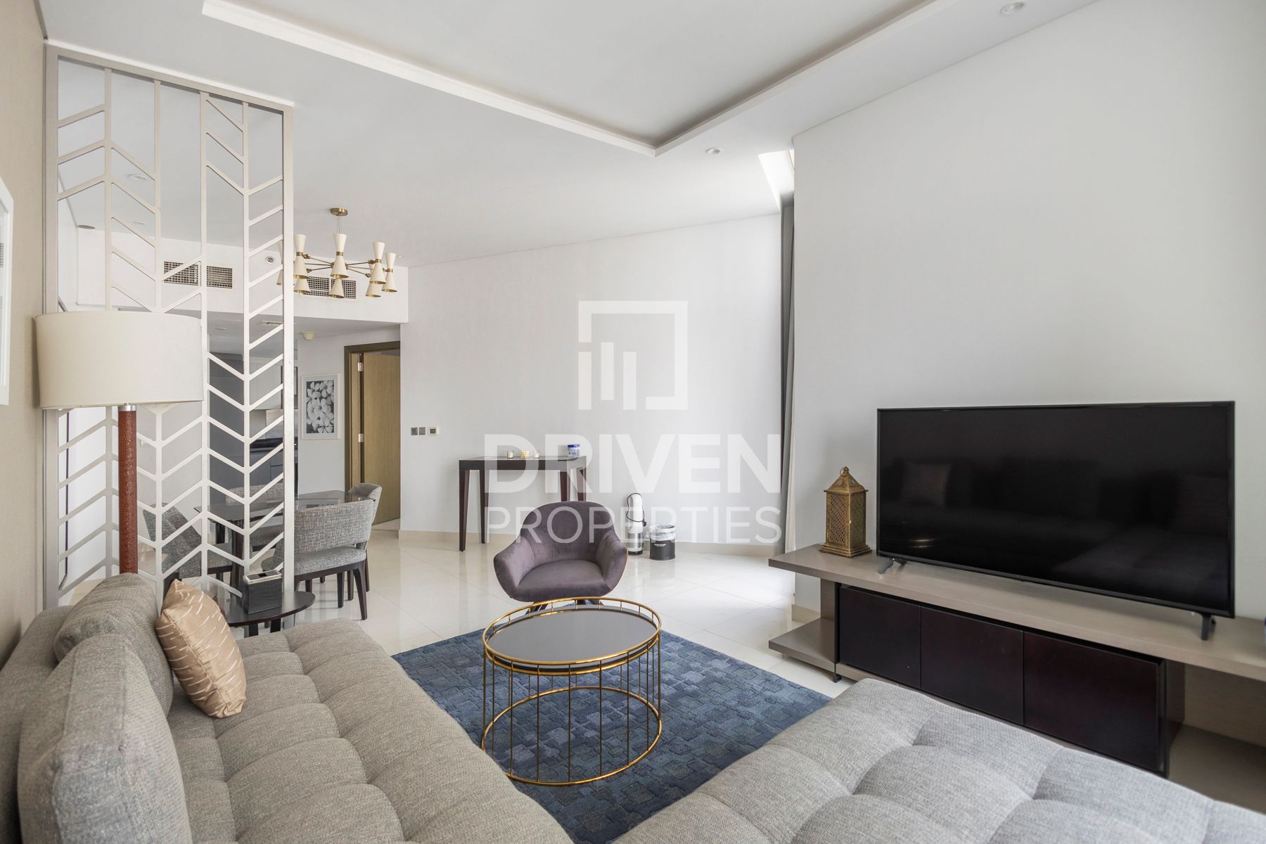 Large Canal View Ready to Move In Well Kept