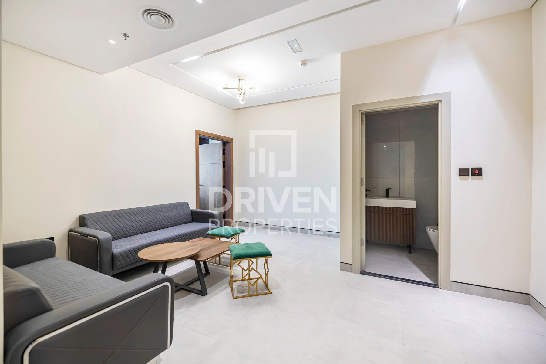 DMCC Ready to move in Fully Furnished Office