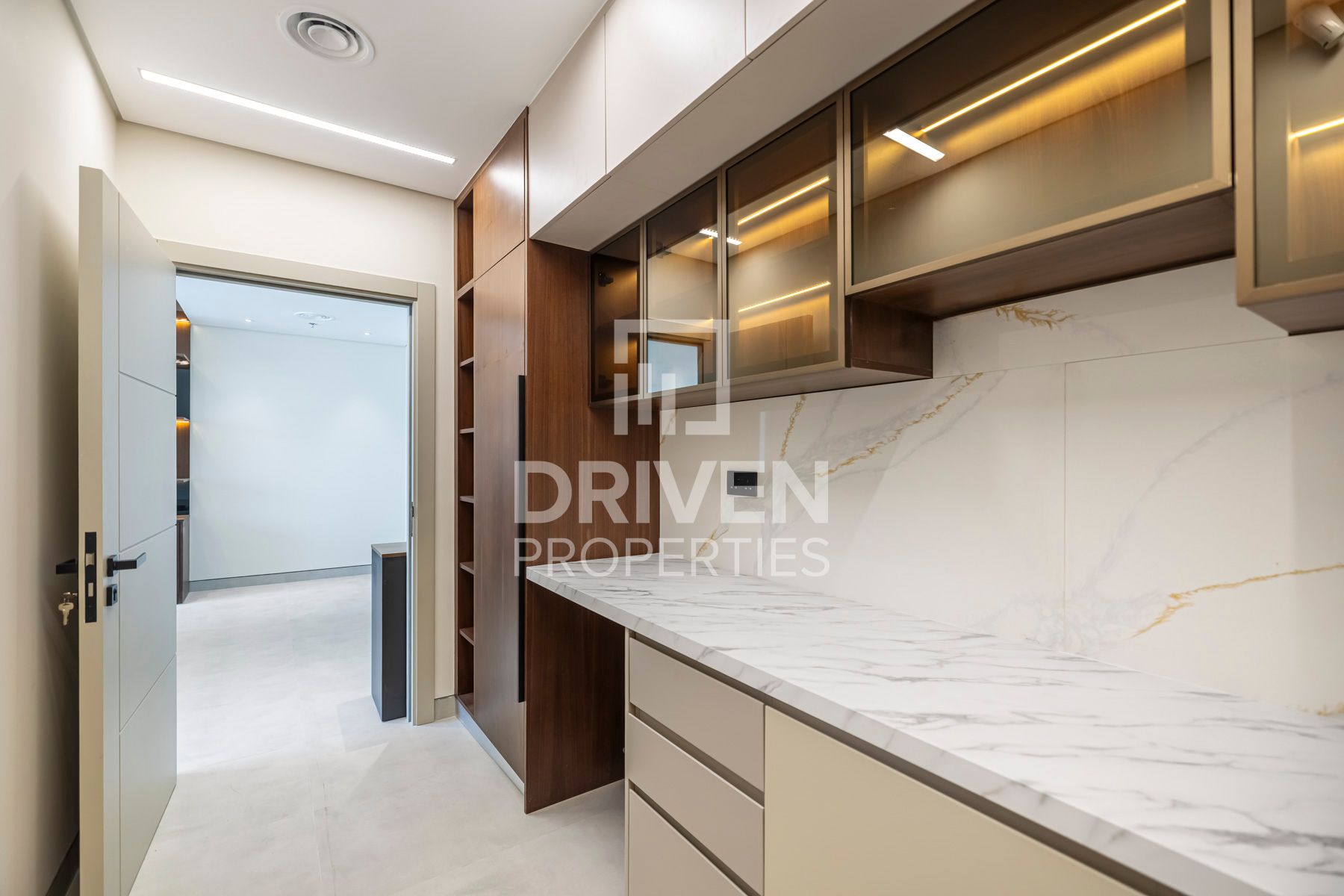 DMCC Ready to move in Fully Furnished Office