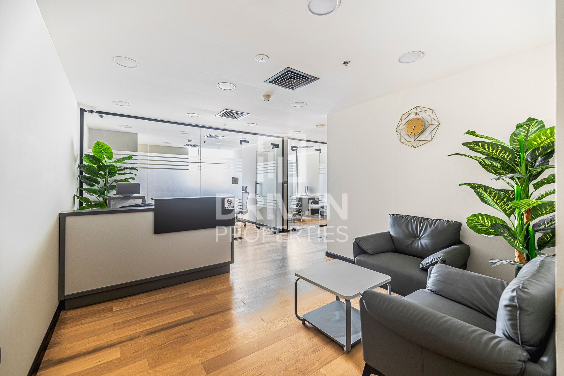 Vacant Office Spacious Prime Location