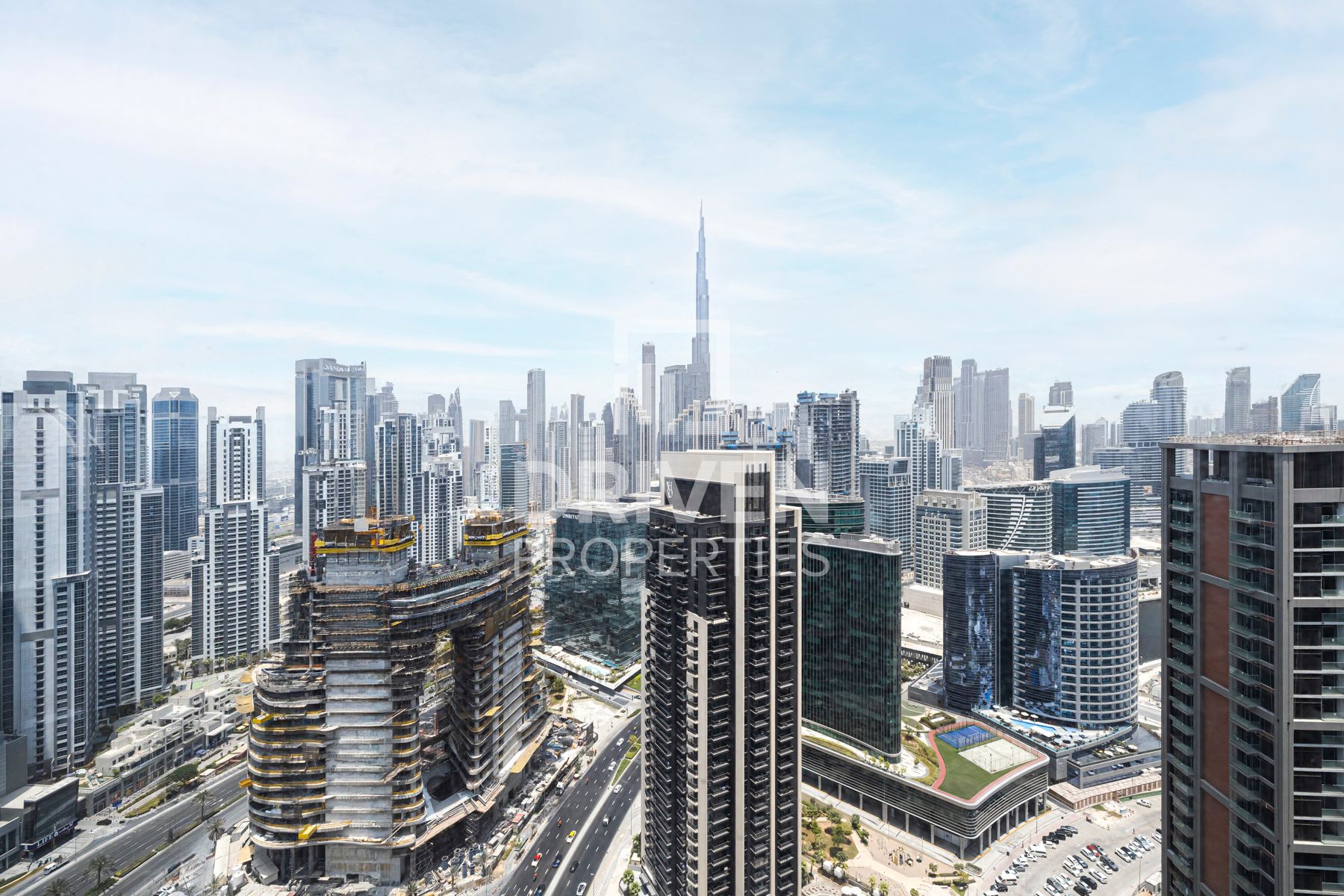 Ready to Move in Furnished High Floor