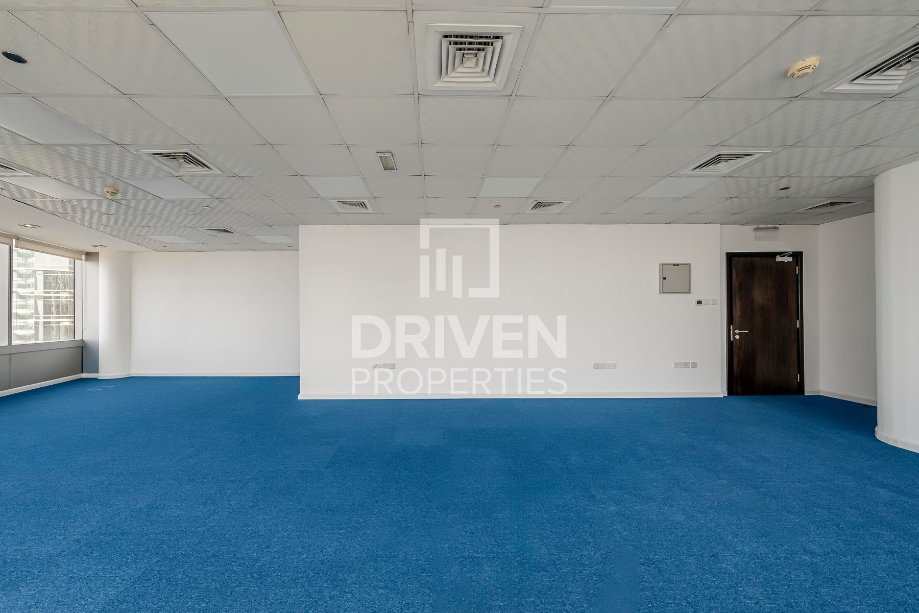 Newly Refurbished Office Prime Location