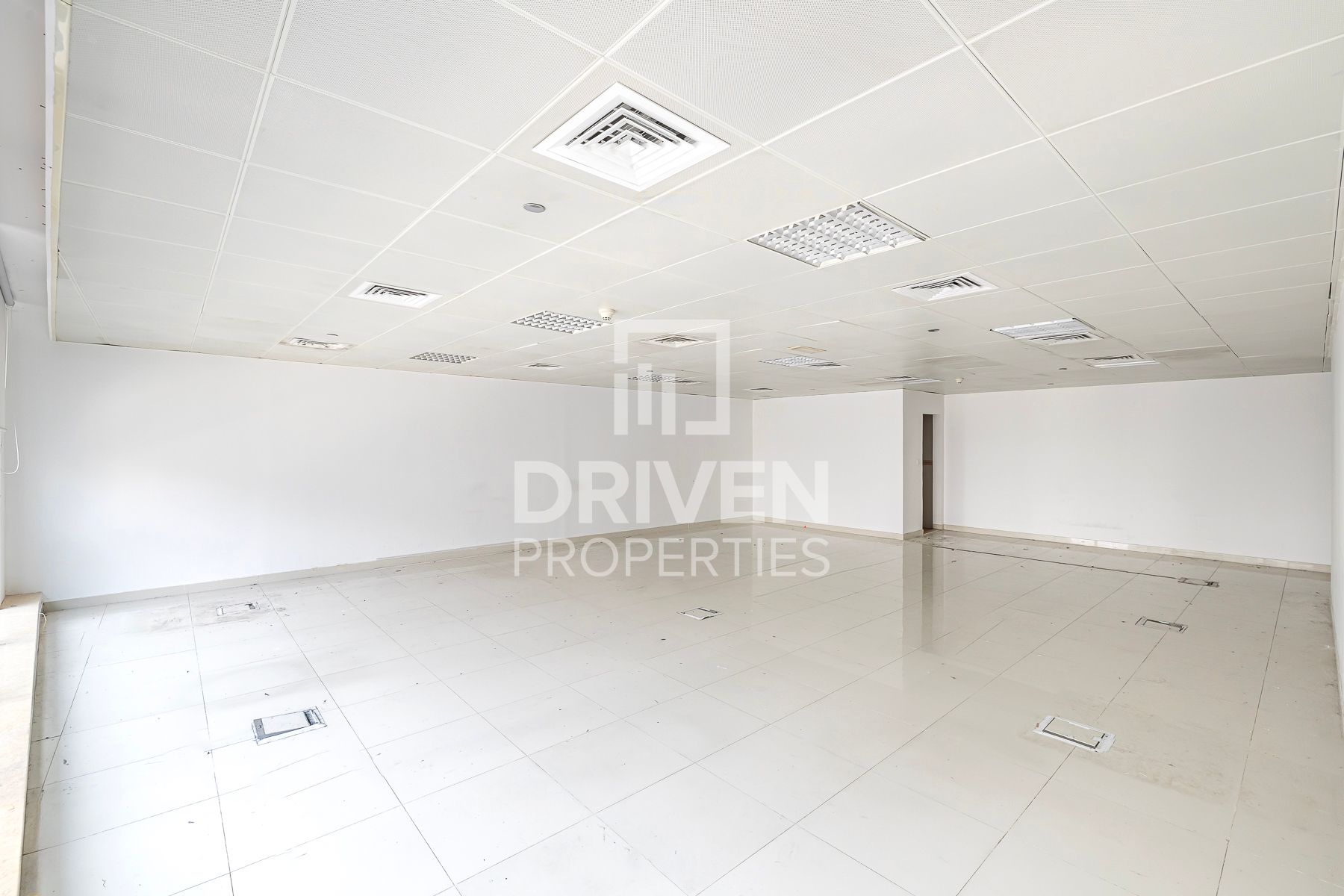 Open Space Prime Location Vacant Office