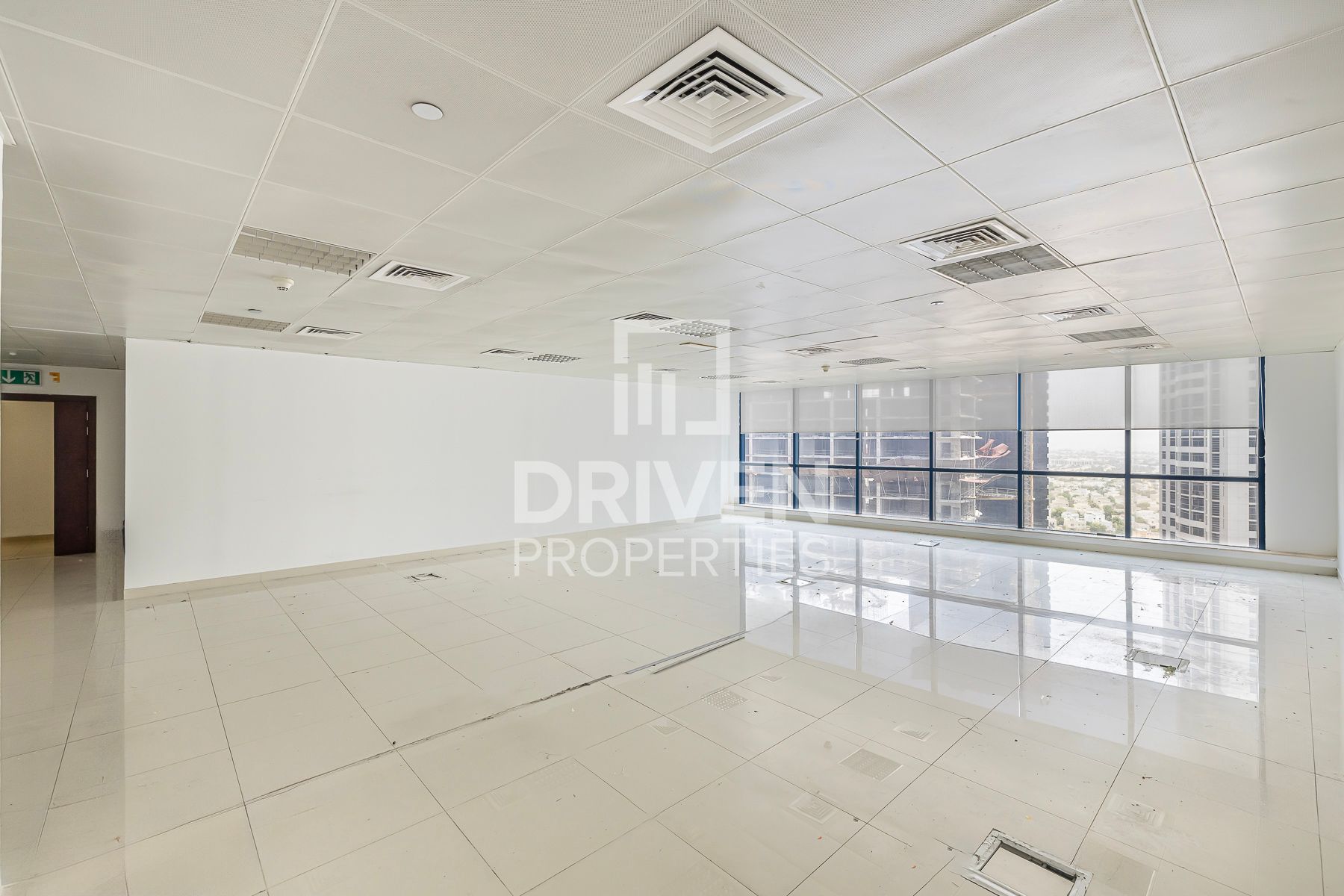 Open Space Prime Location Vacant Office