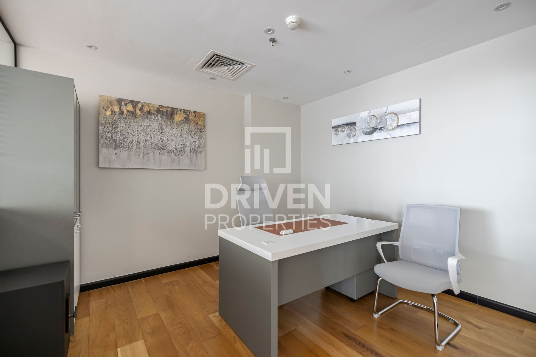 Premium Office Turnkey Vacant DMCC License