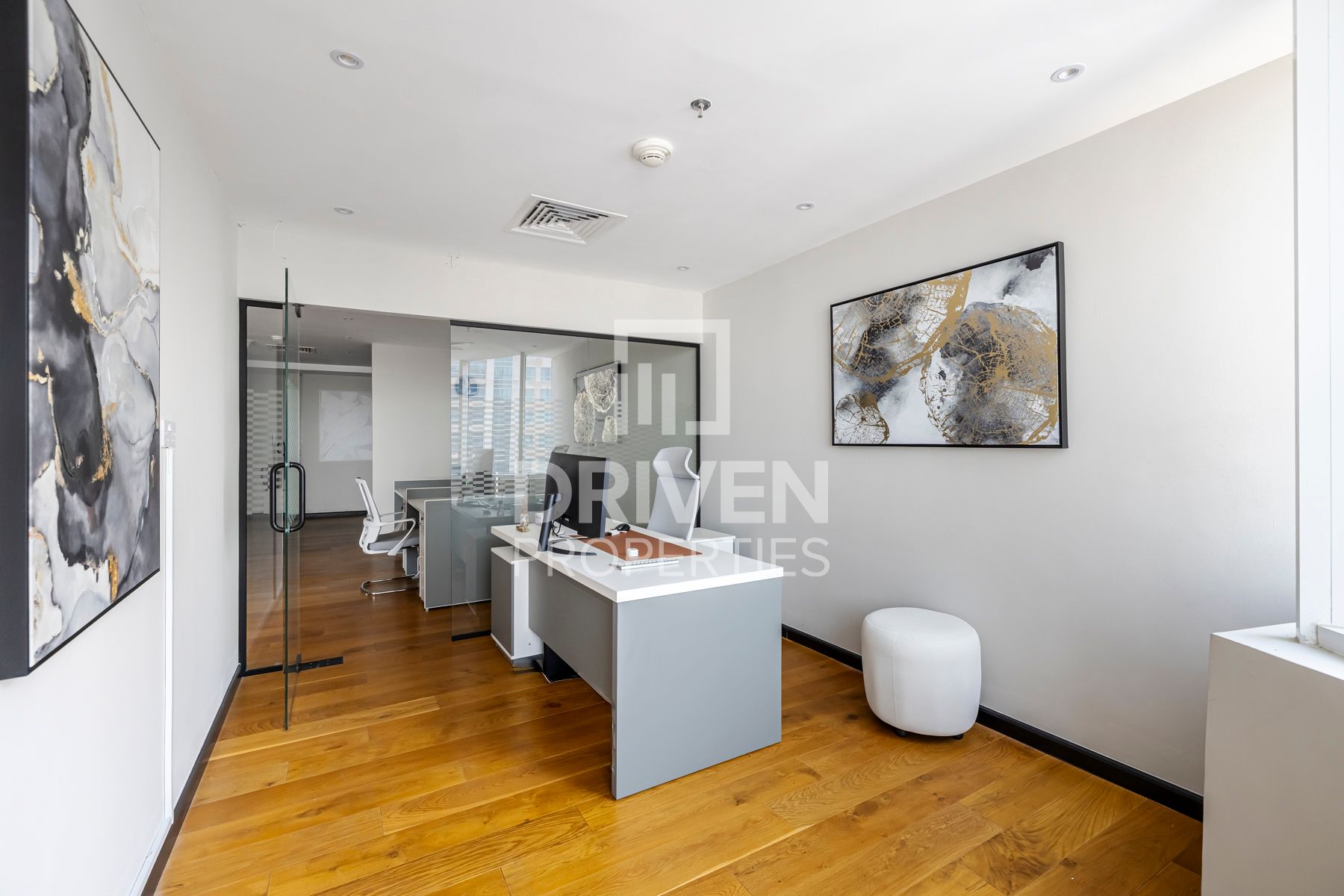 Premium Office Turnkey Vacant DMCC License