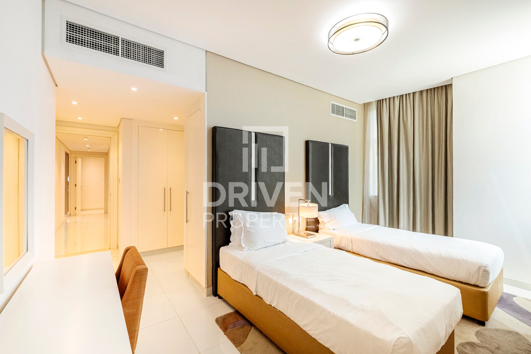 Fully Furnished Canal View Spacious Unit