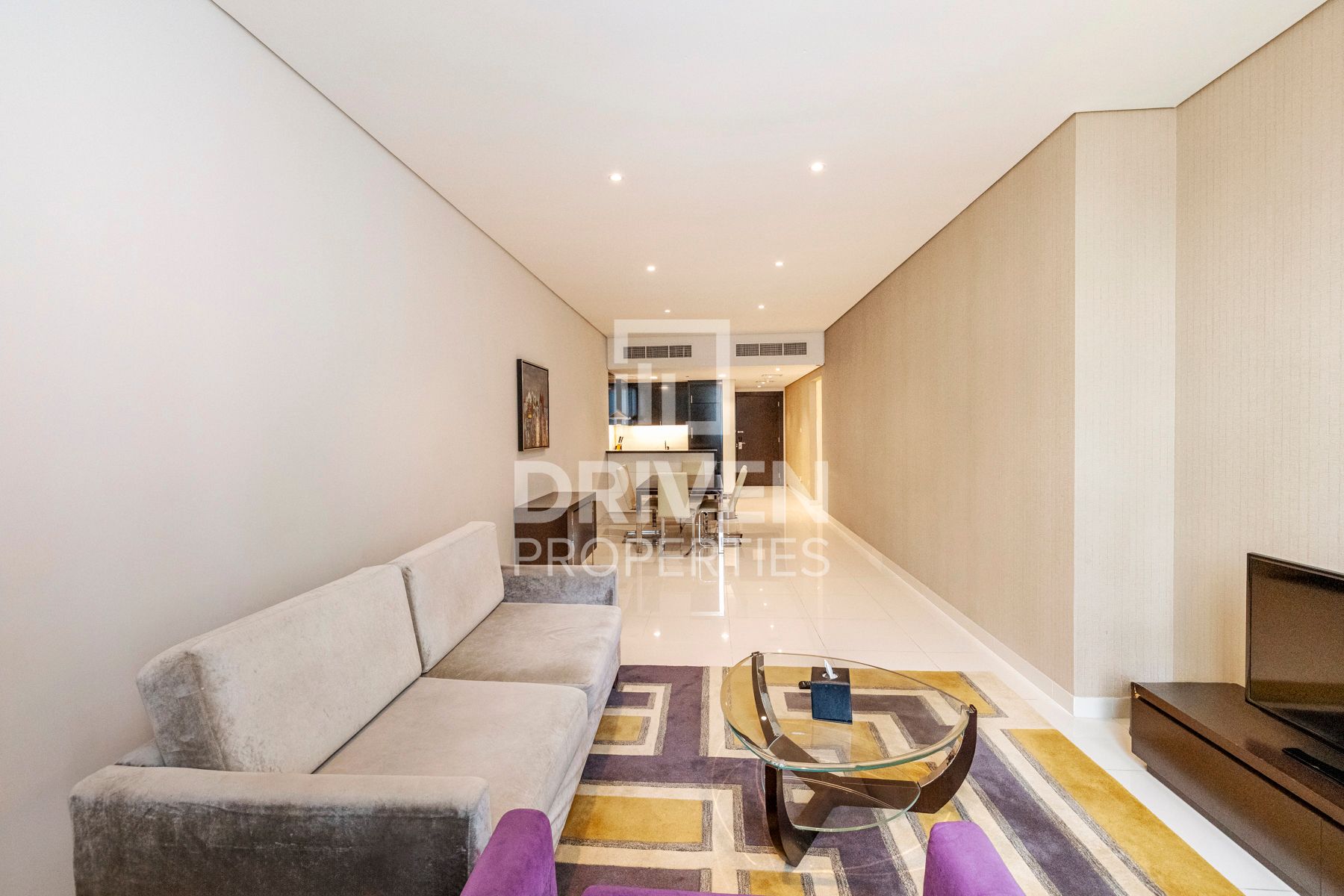 Fully Furnished Canal View Spacious Unit